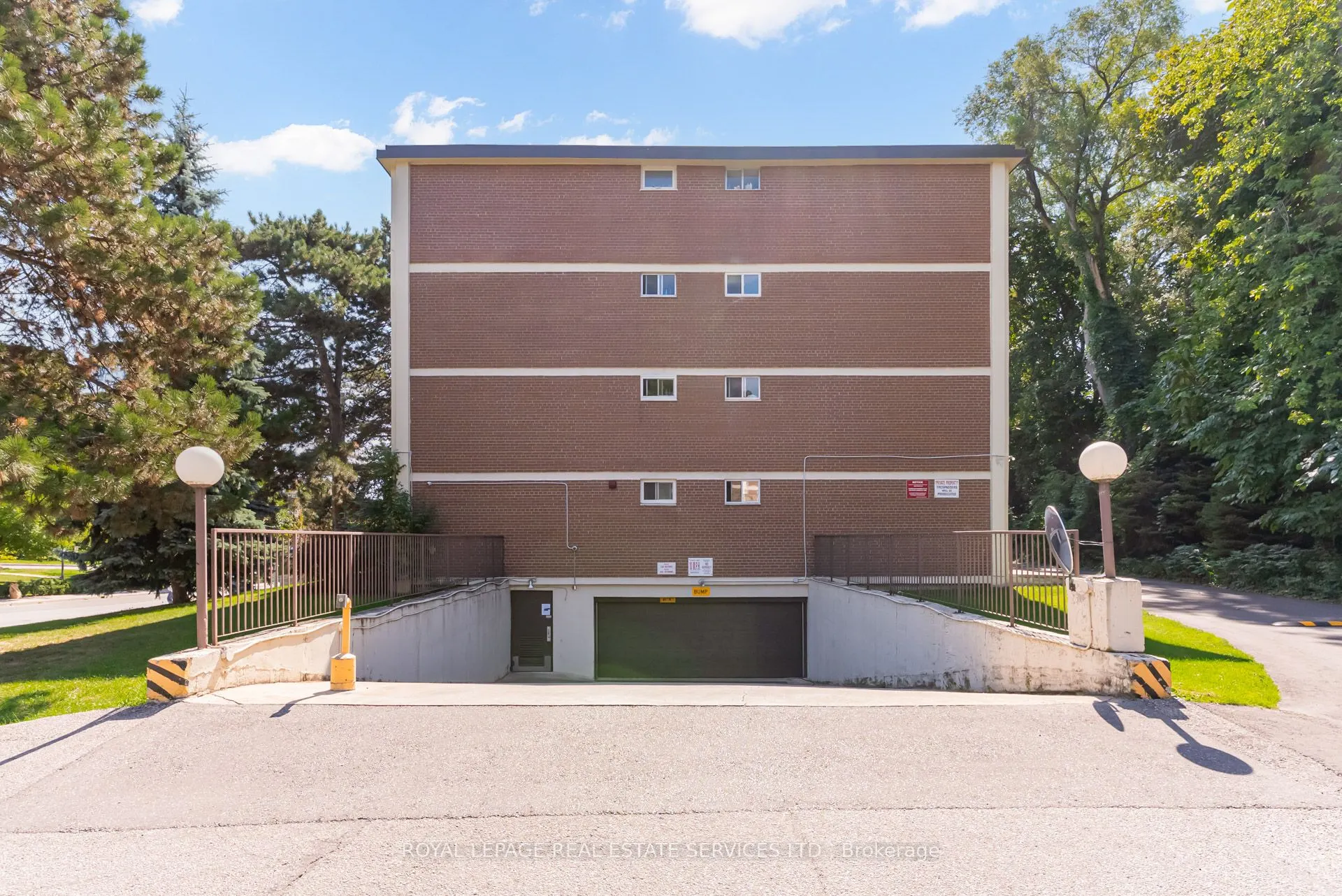 80 Coe Hill Drive, #221