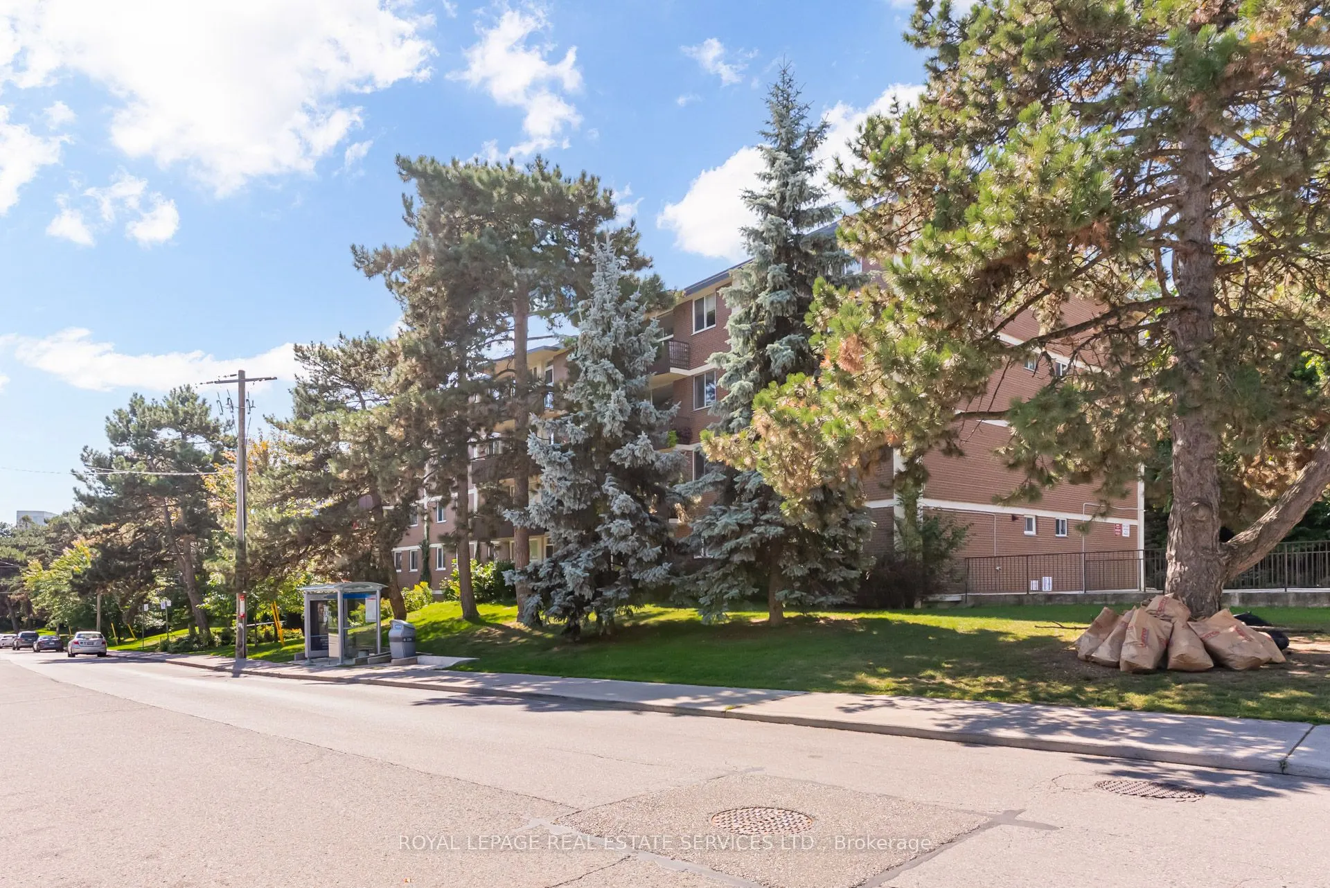 80 Coe Hill Drive, #221