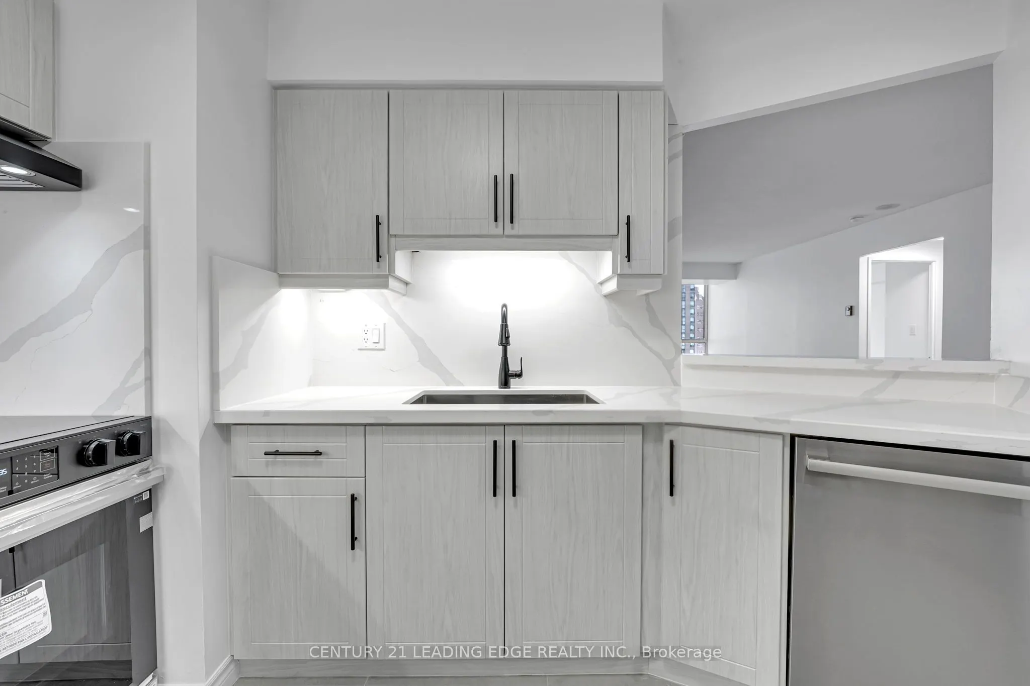 3605 Kariya Drive, #905
