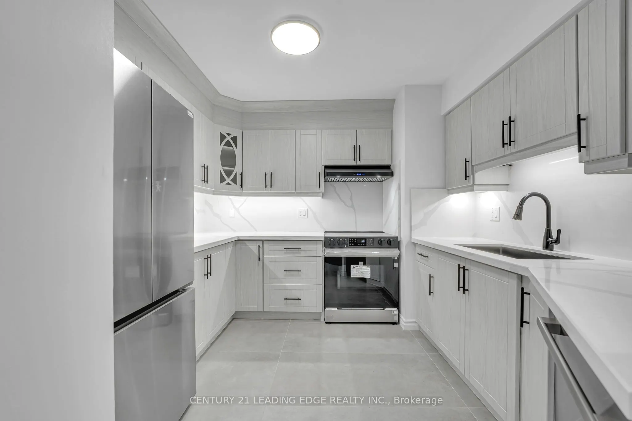3605 Kariya Drive, #905