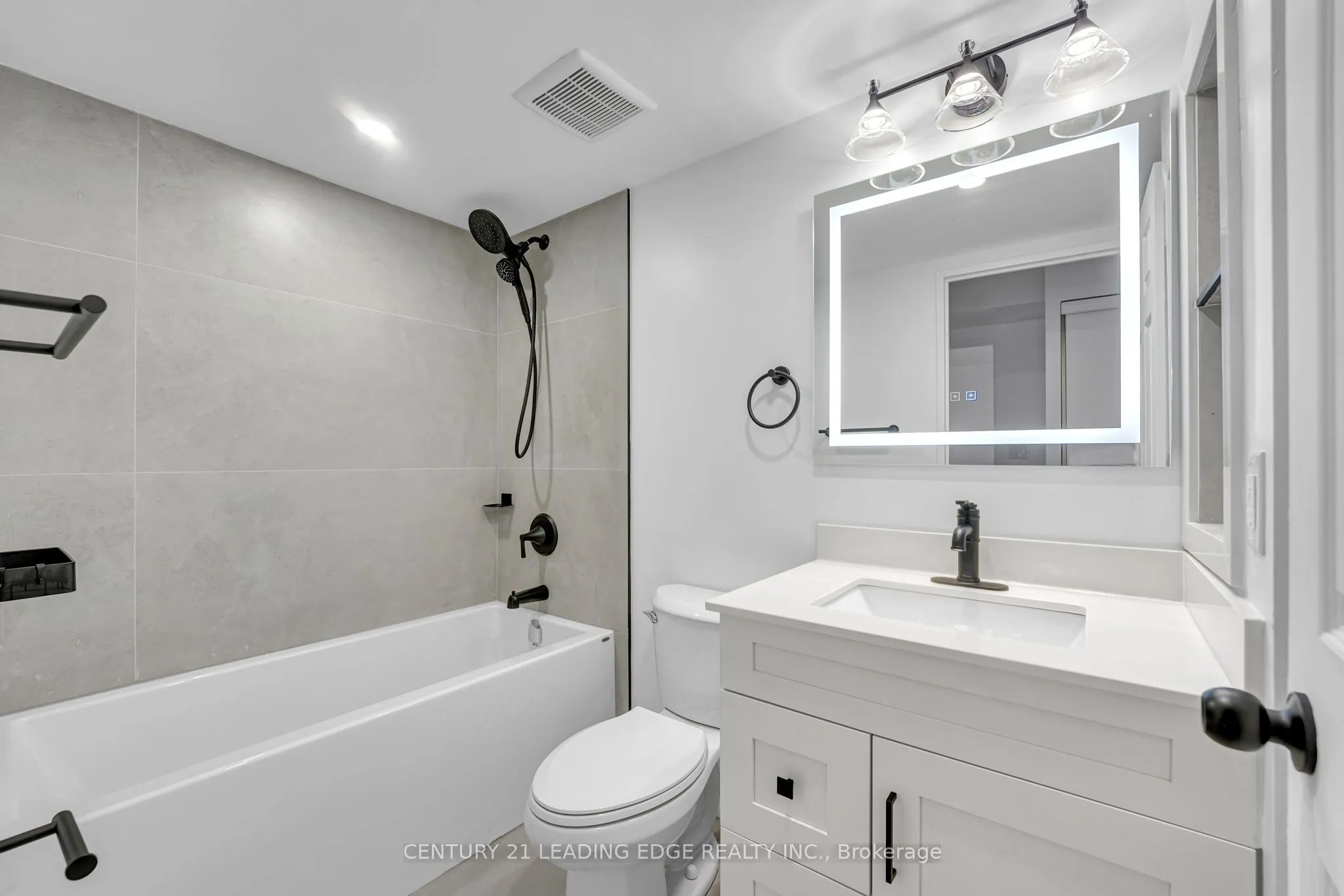 3605 Kariya Drive, #905