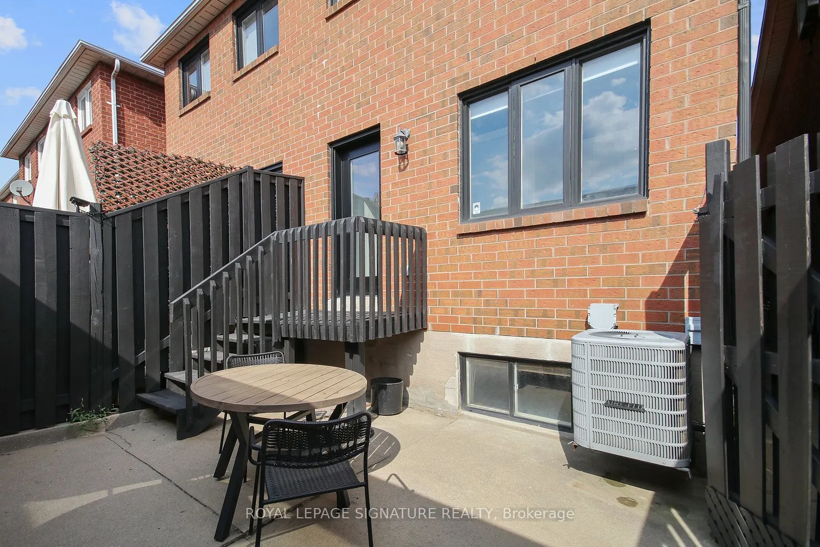 852 St Clarens Avenue, #1