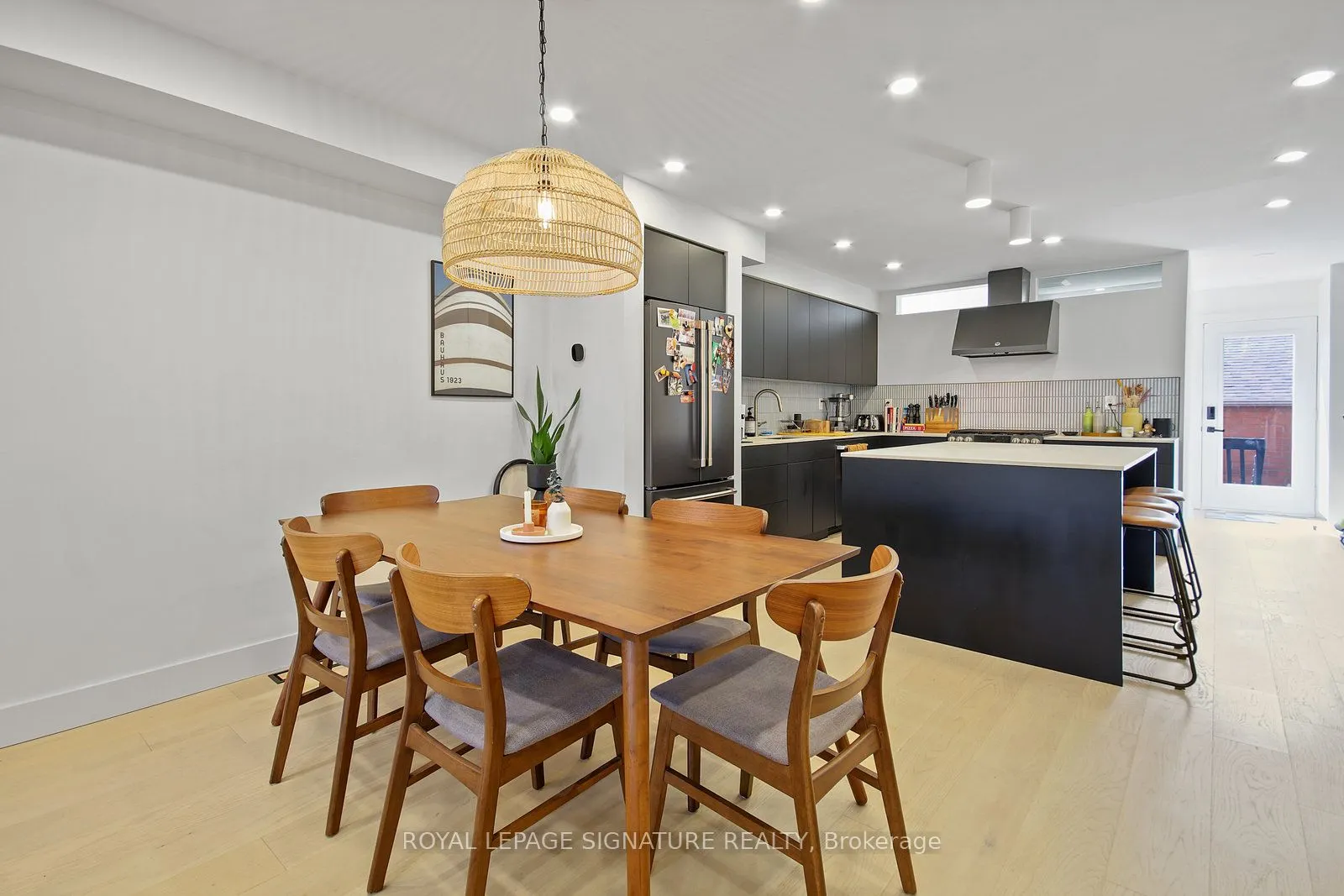 852 St Clarens Avenue, #1