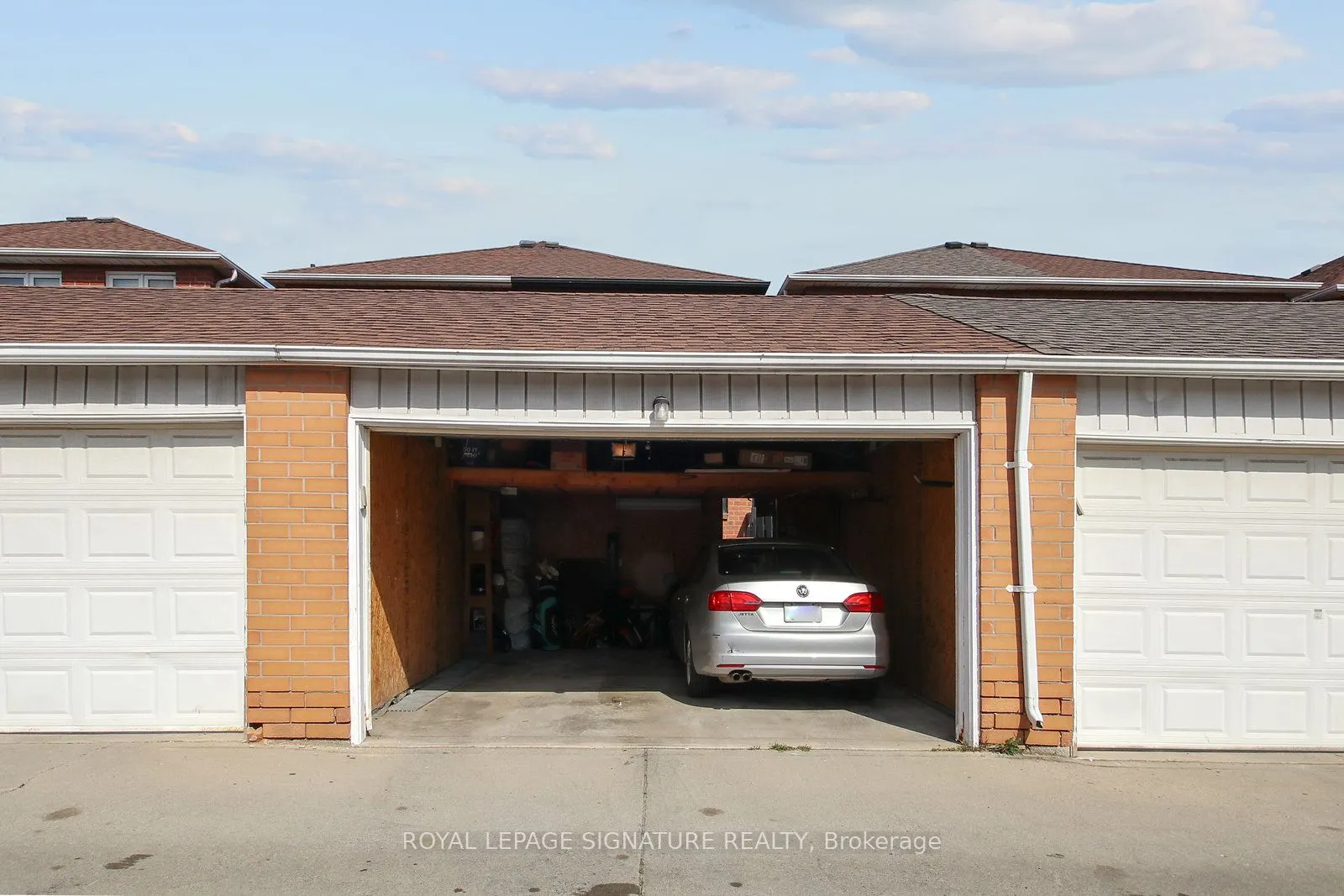 852 St Clarens Avenue, #1