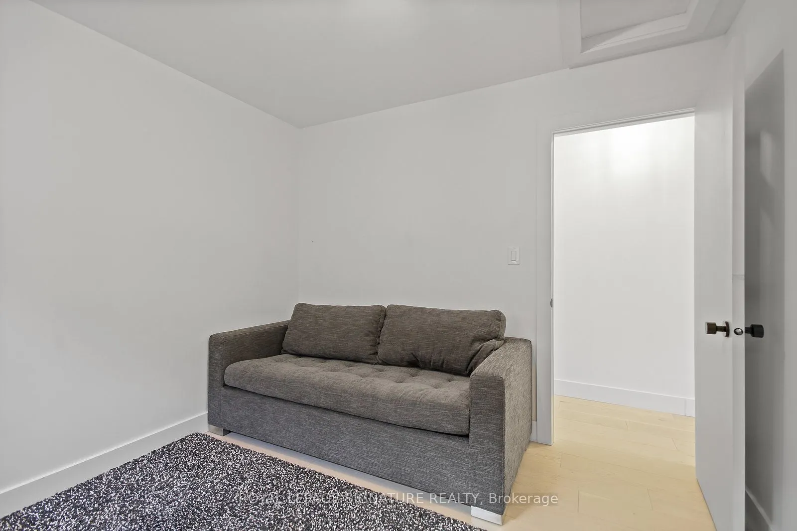 852 St Clarens Avenue, #1
