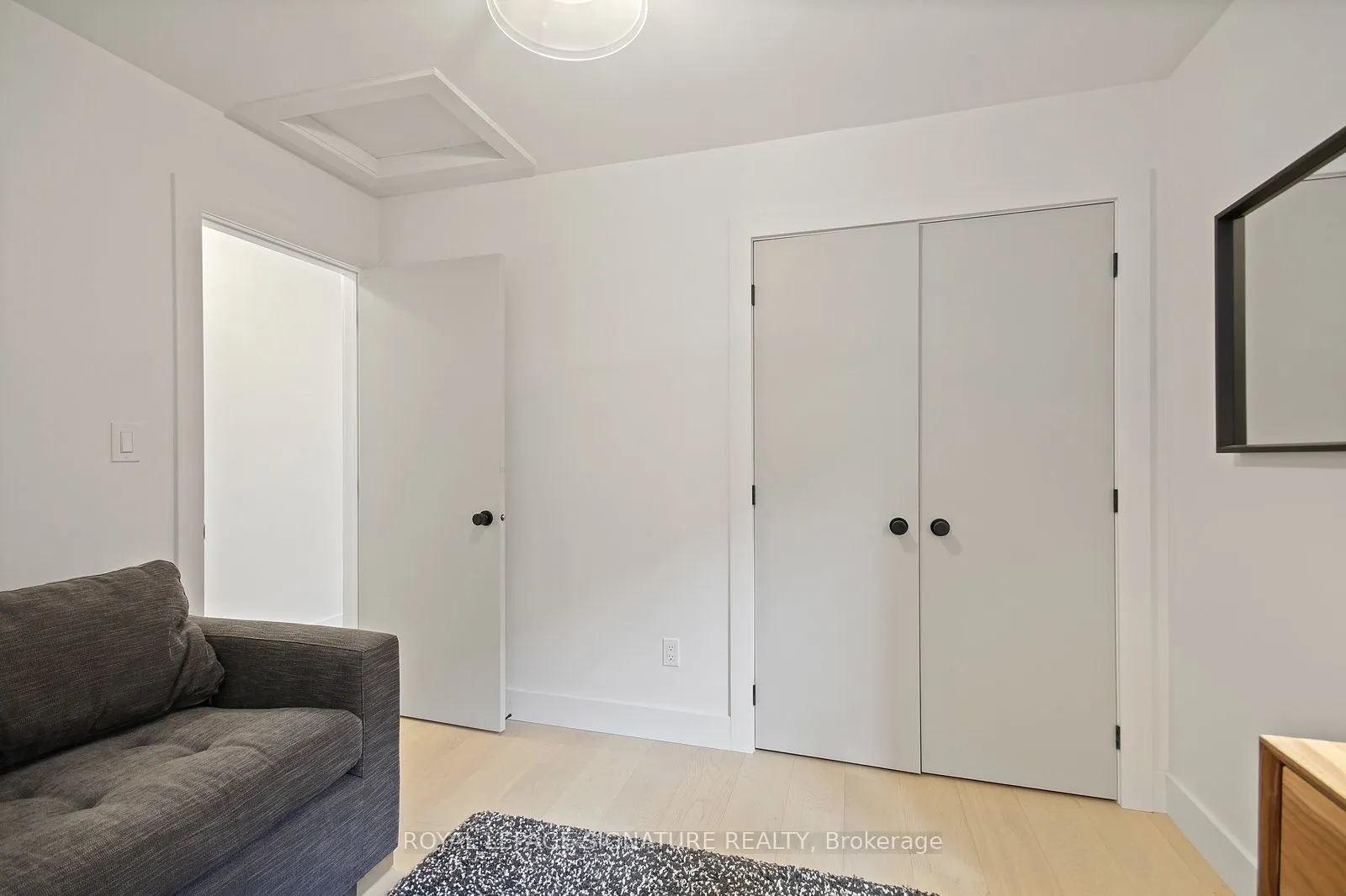 852 St Clarens Avenue, #1
