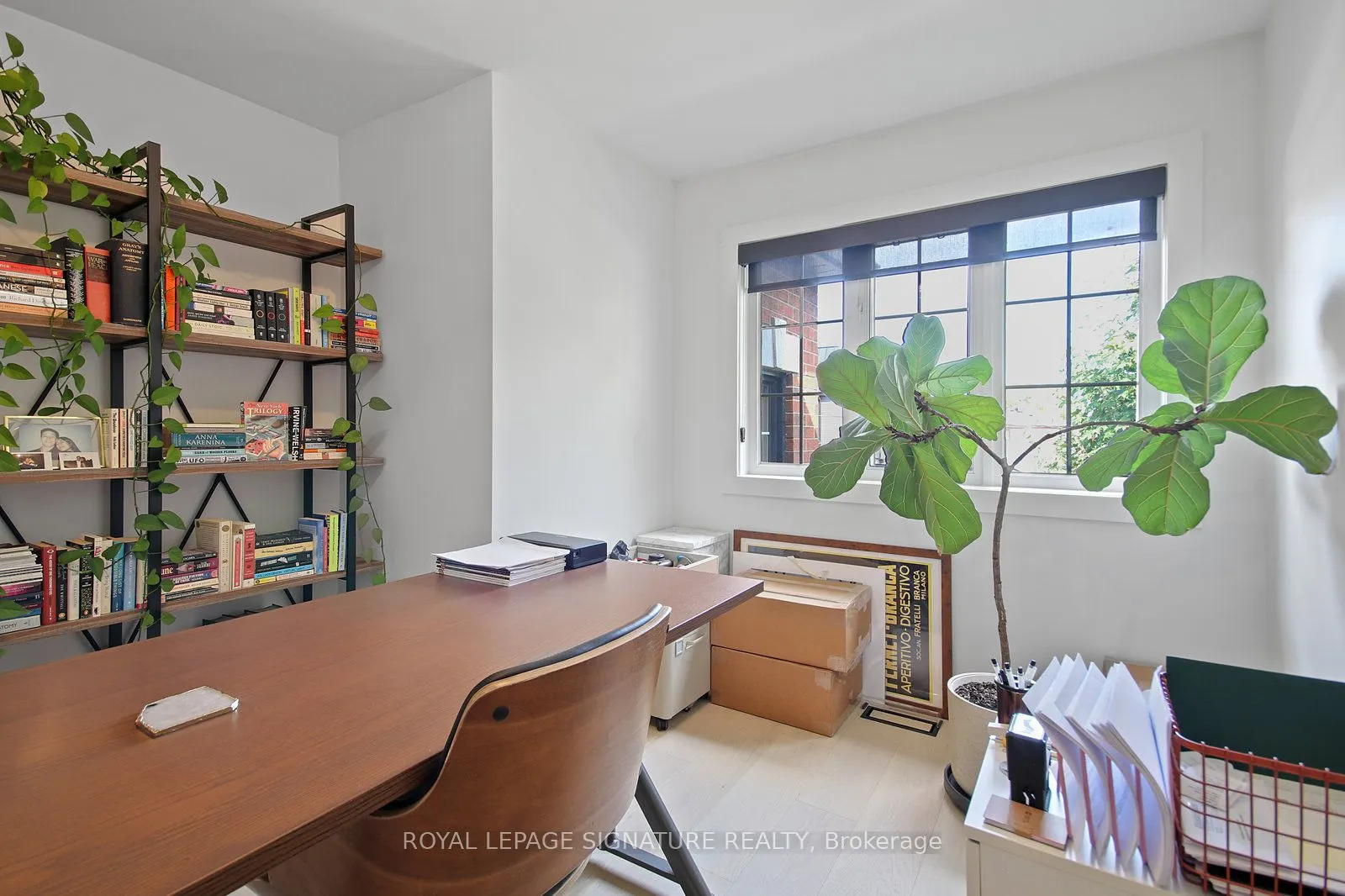 852 St Clarens Avenue, #1