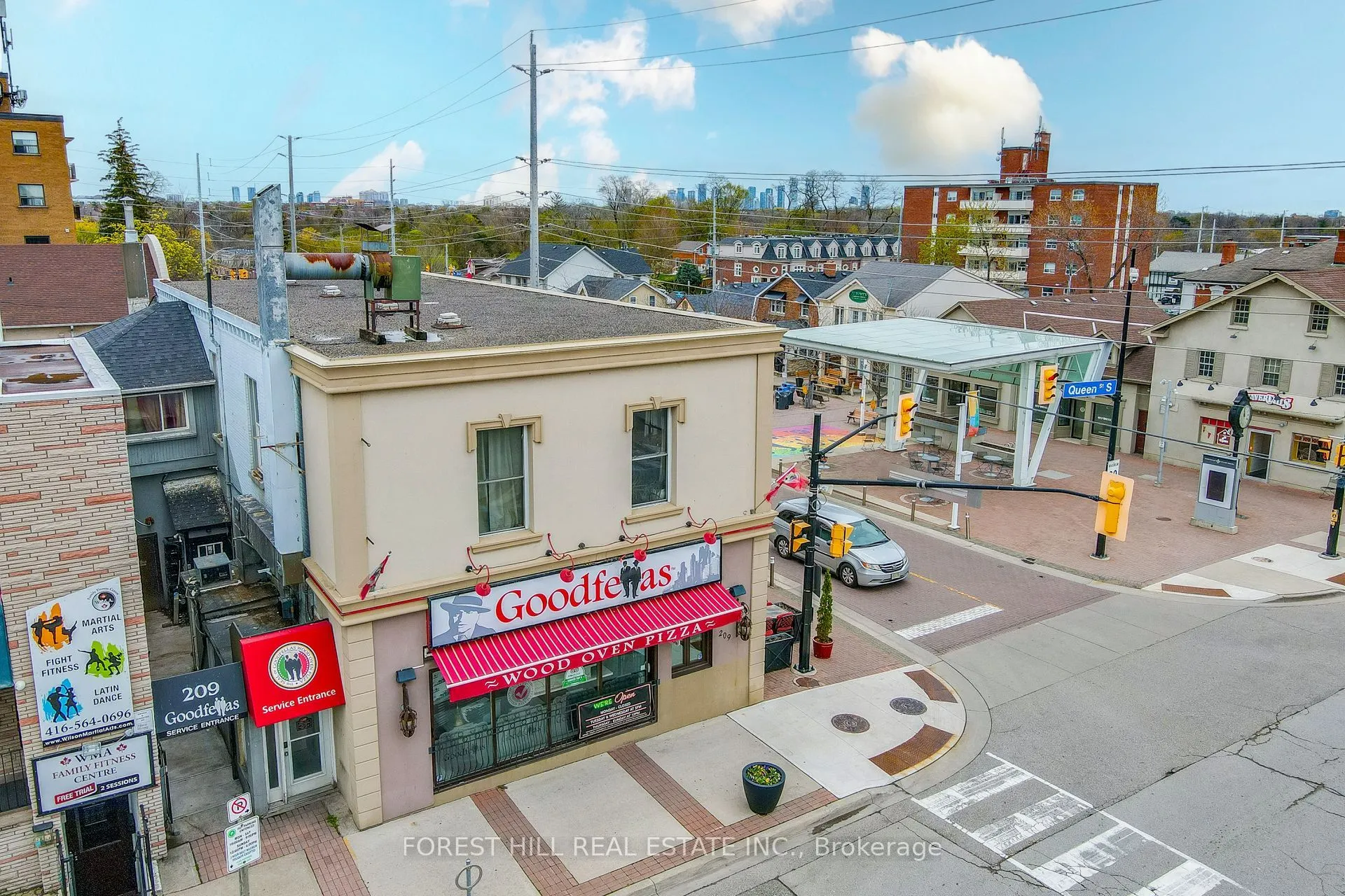 201 Queen Street S