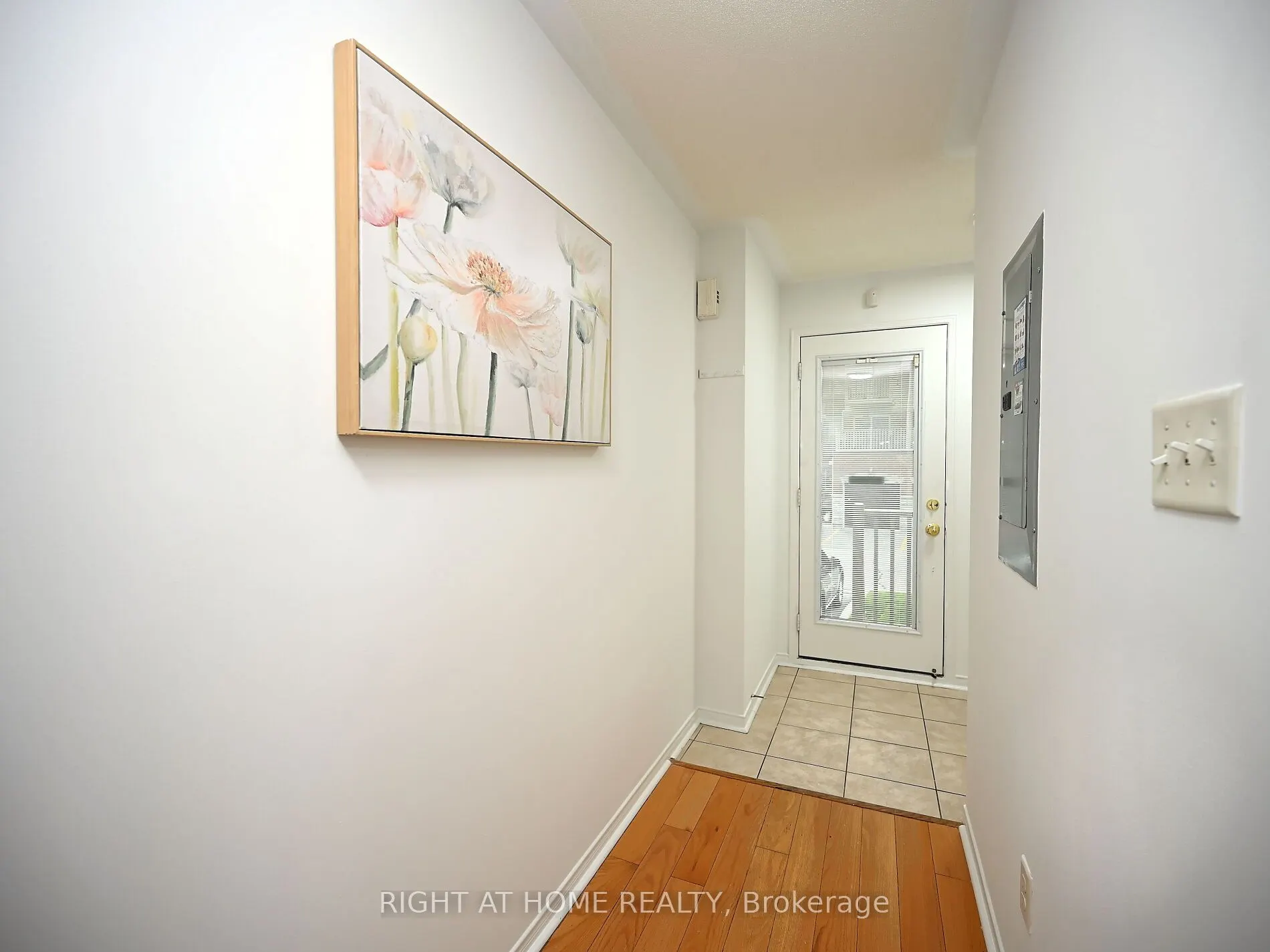 3250 Bentley Drive, #25