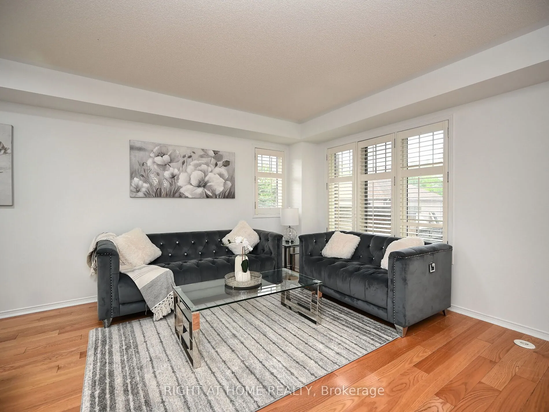 3250 Bentley Drive, #25