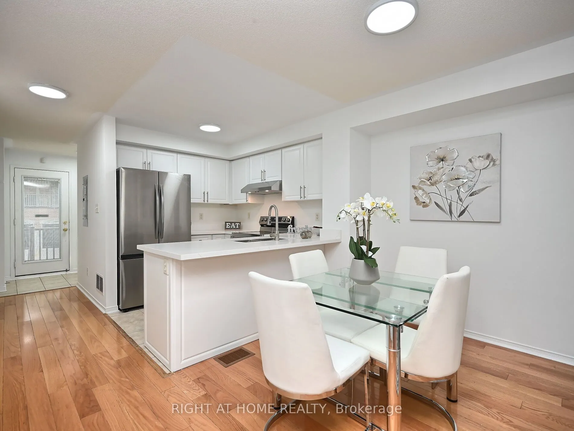 3250 Bentley Drive, #25