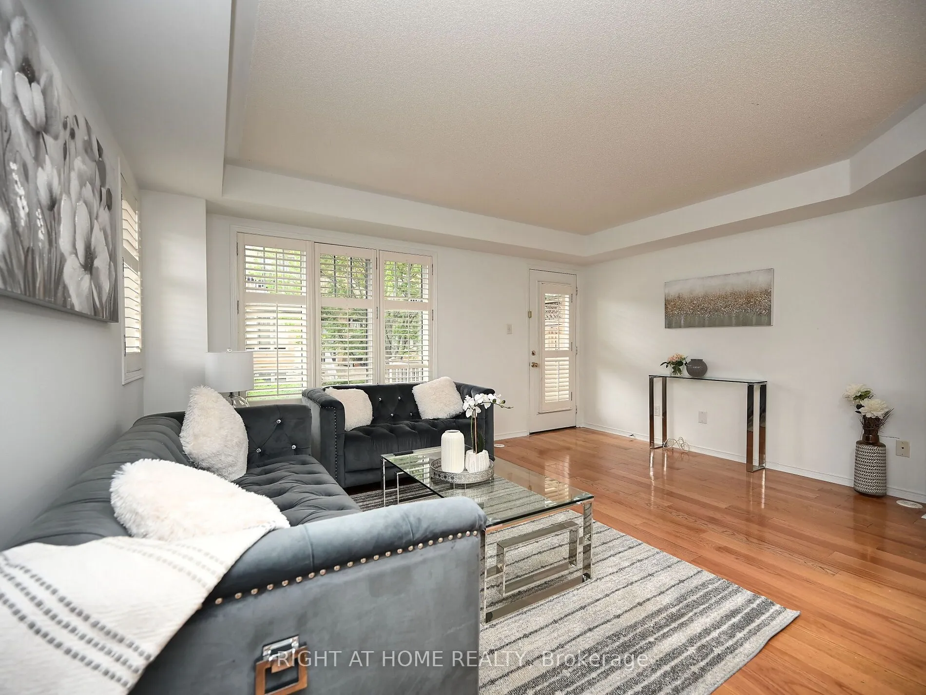 3250 Bentley Drive, #25