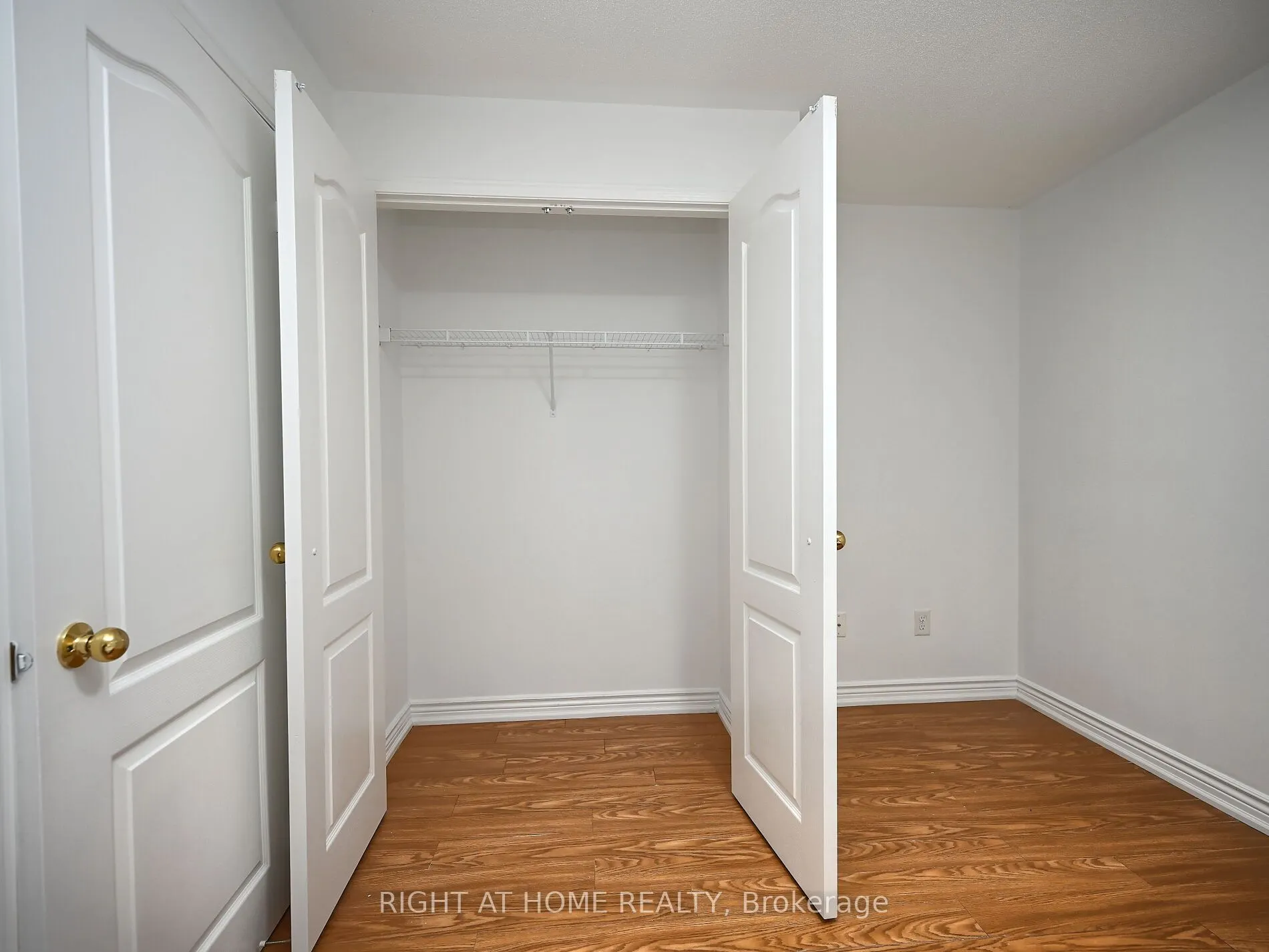 3250 Bentley Drive, #25
