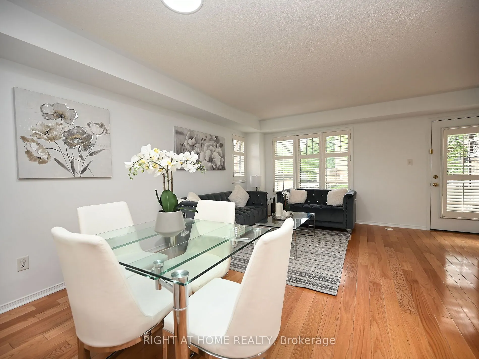 3250 Bentley Drive, #25