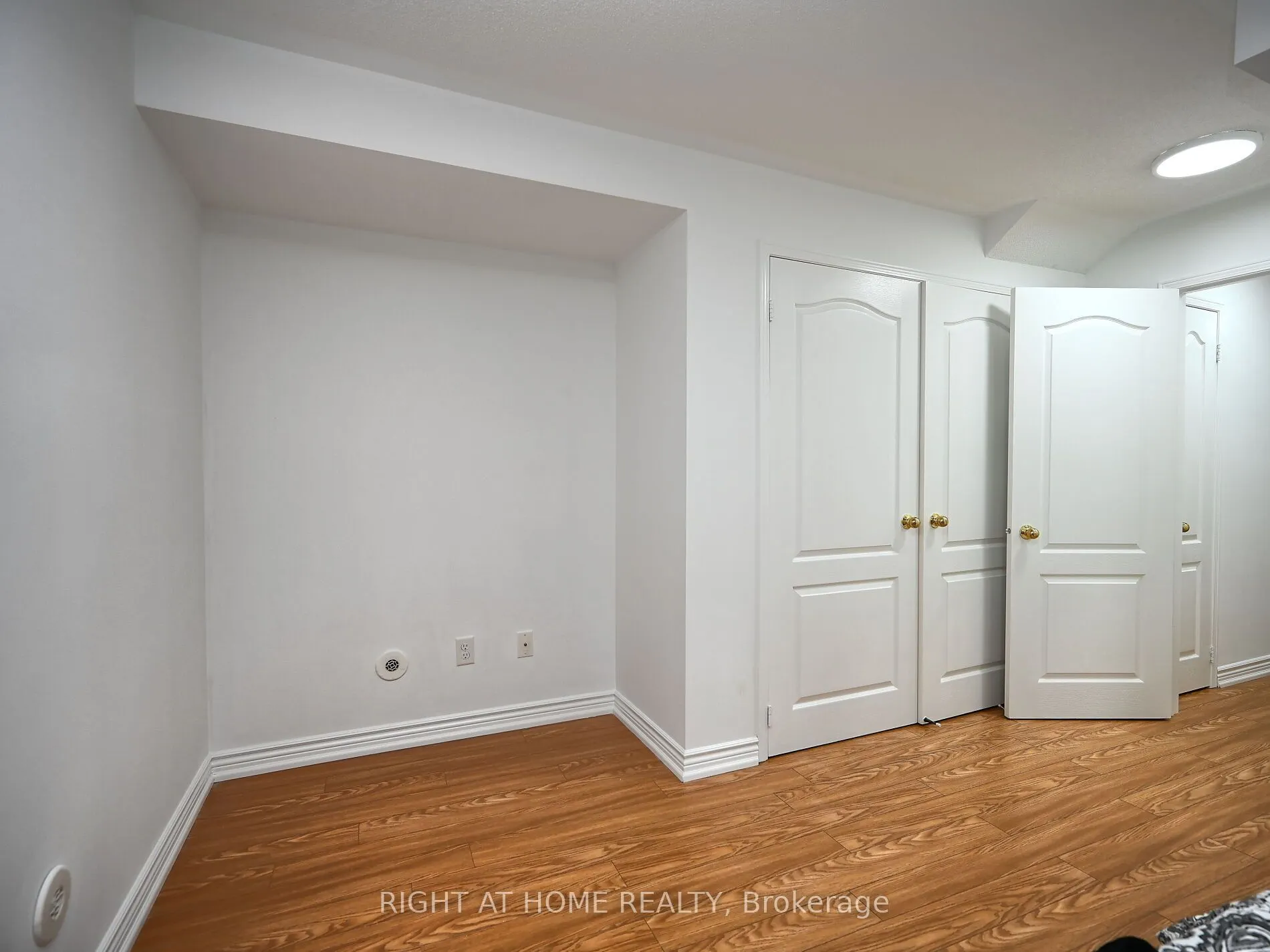 3250 Bentley Drive, #25