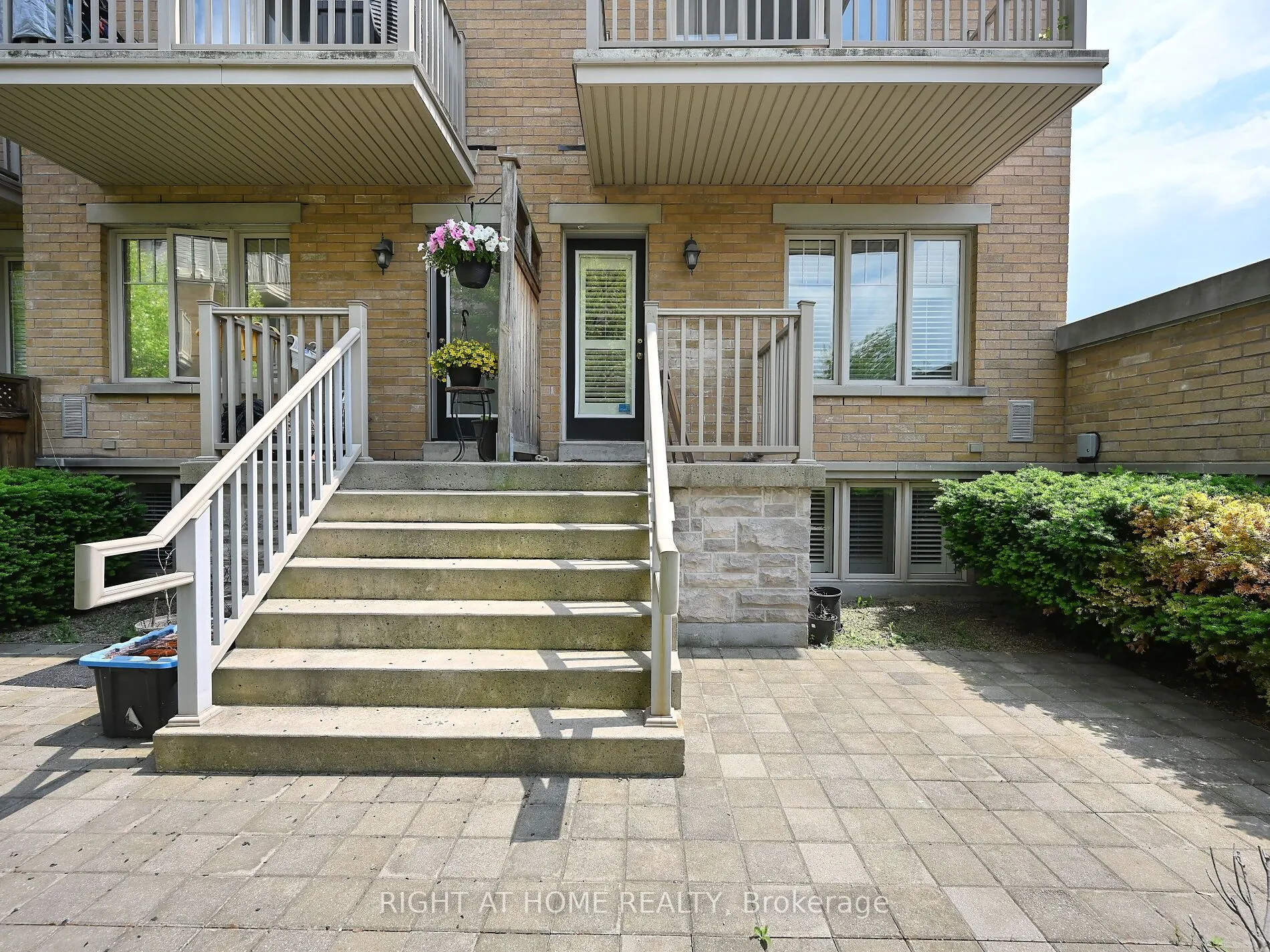 3250 Bentley Drive, #25