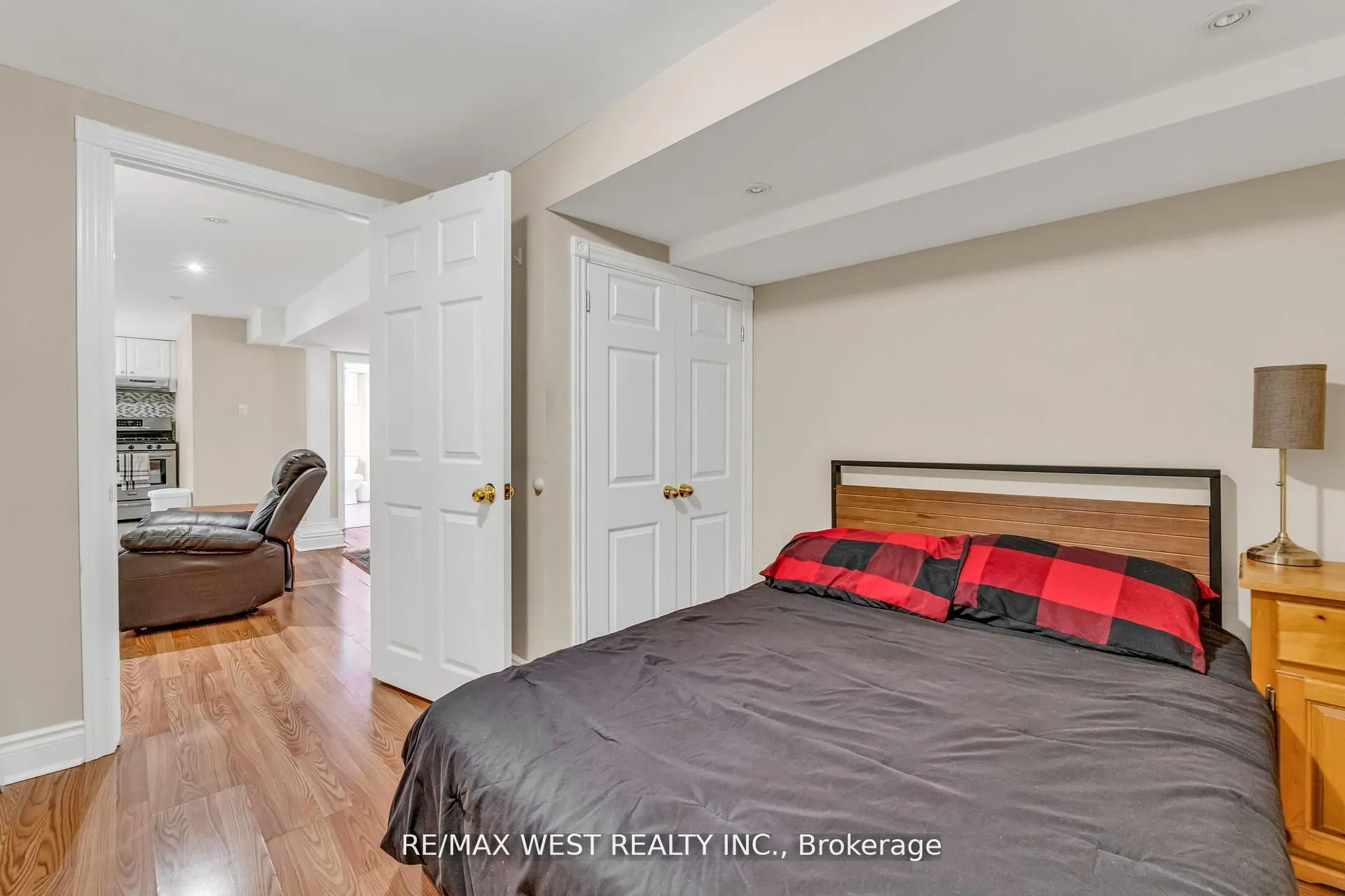 15 Breadner Drive