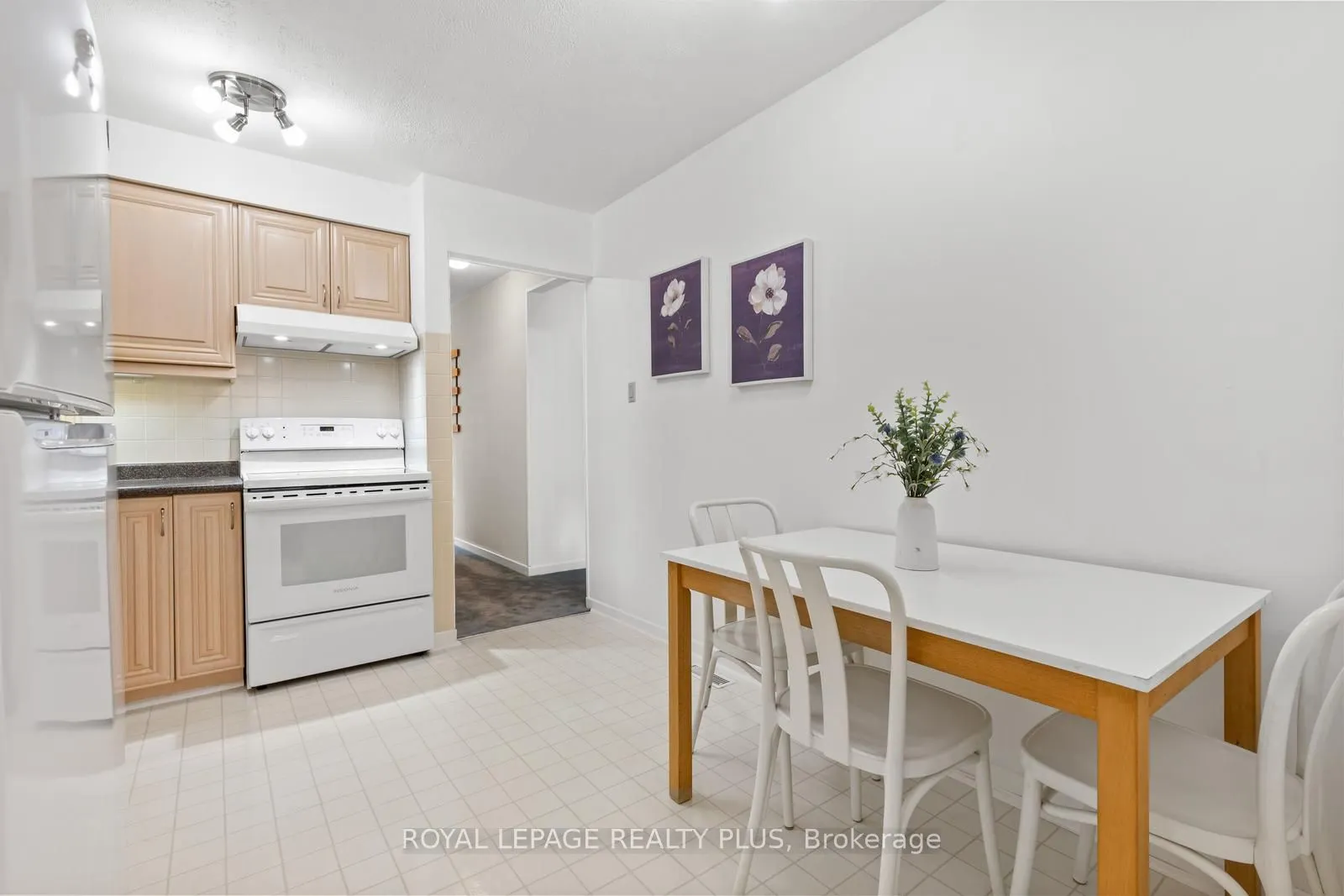 1180 Mississauga Valley Boulevard, #85