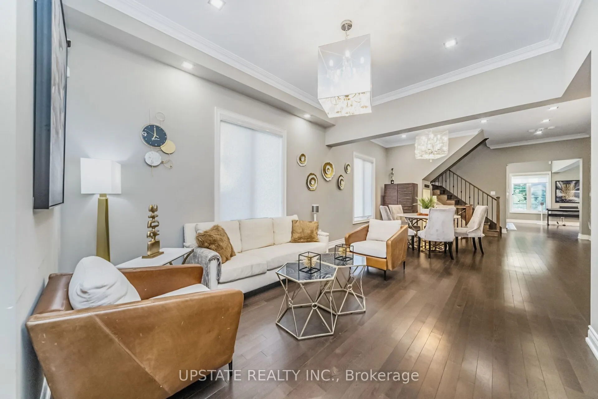 10 VINEYARD Drive