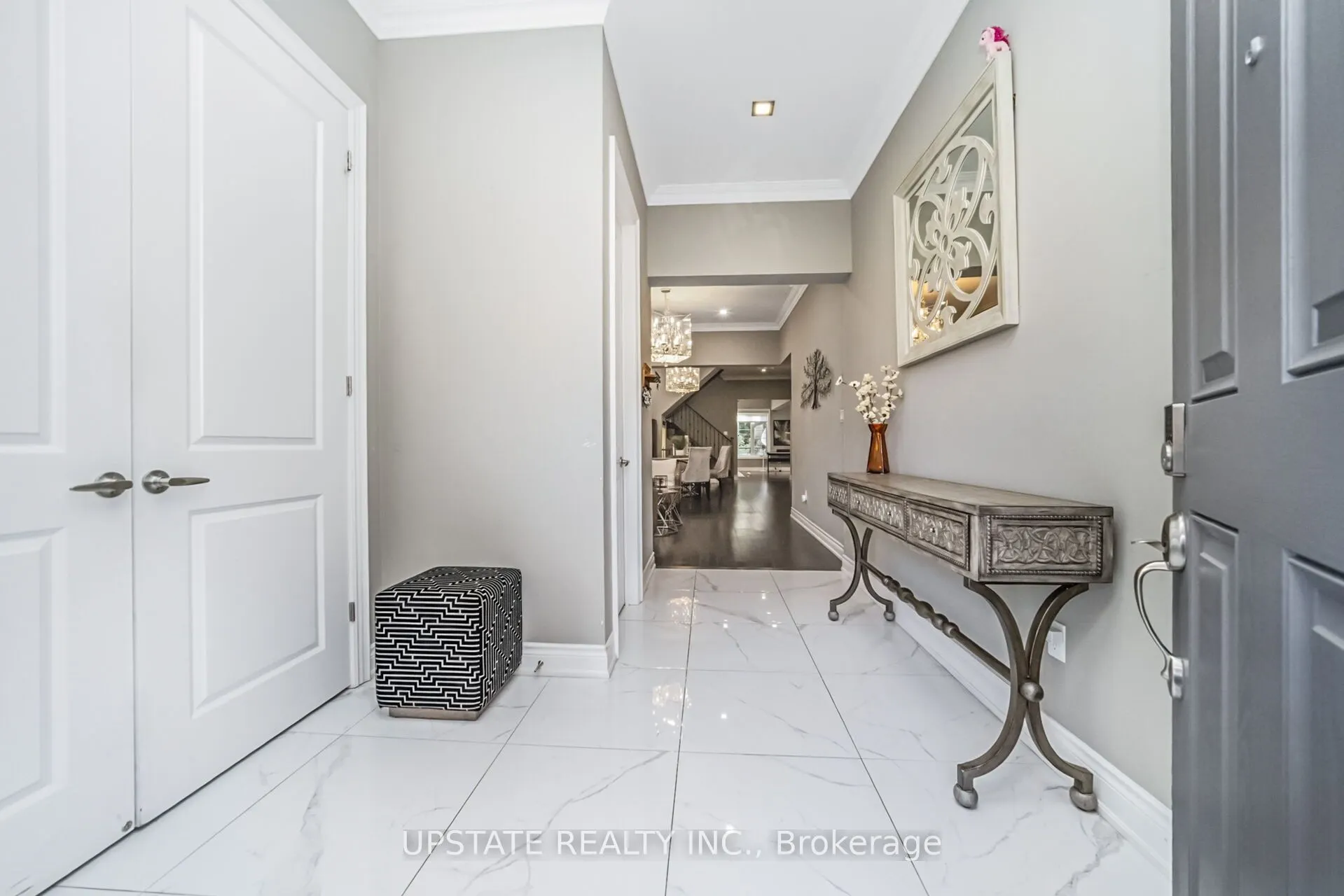 10 VINEYARD Drive