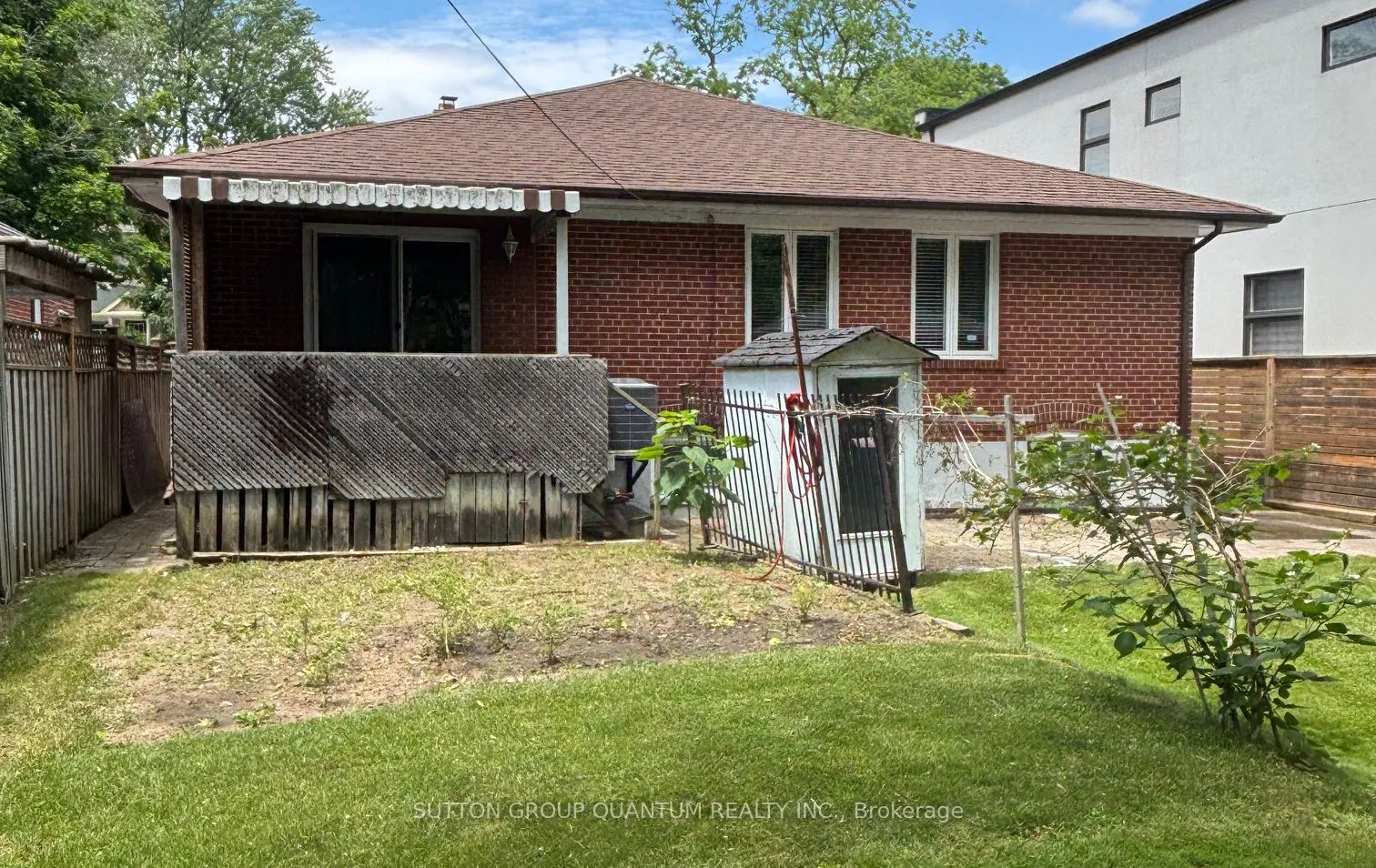 61 Forest Avenue