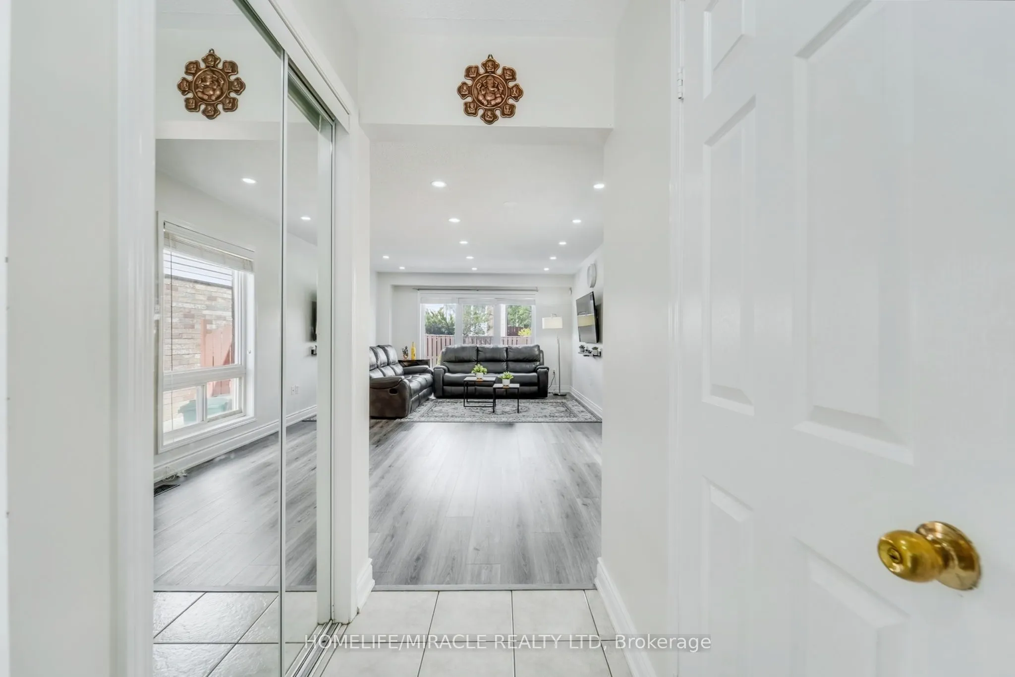 48 Jessop Drive