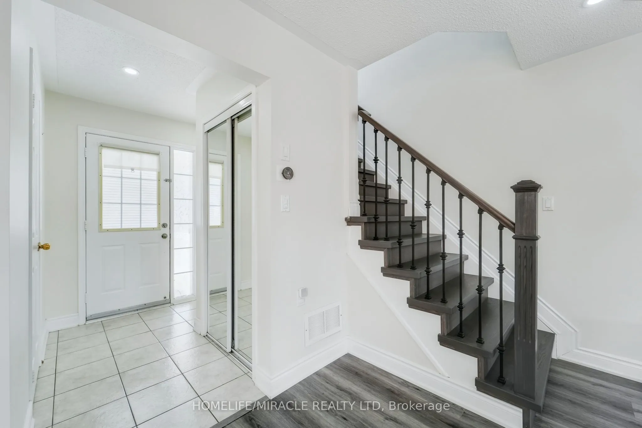 48 Jessop Drive