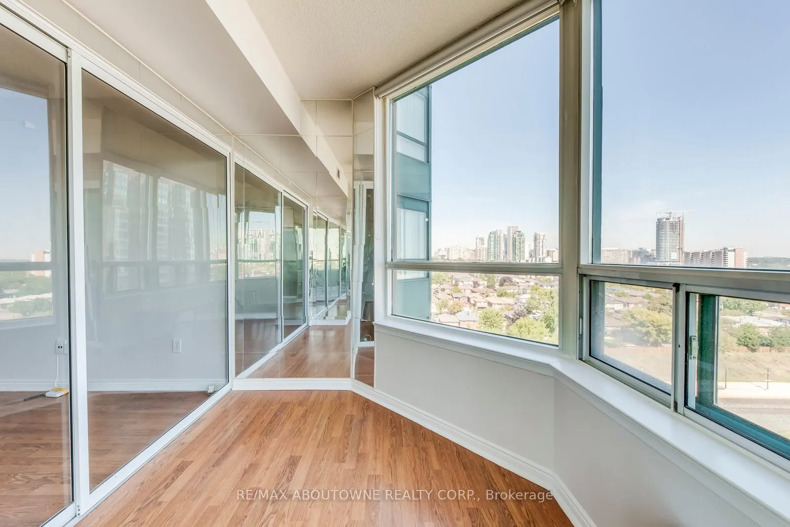 135 Hillcrest Avenue, #1415