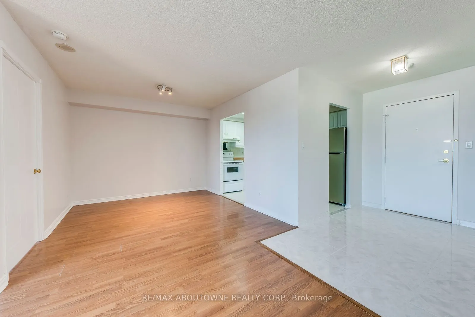 135 Hillcrest Avenue, #1415