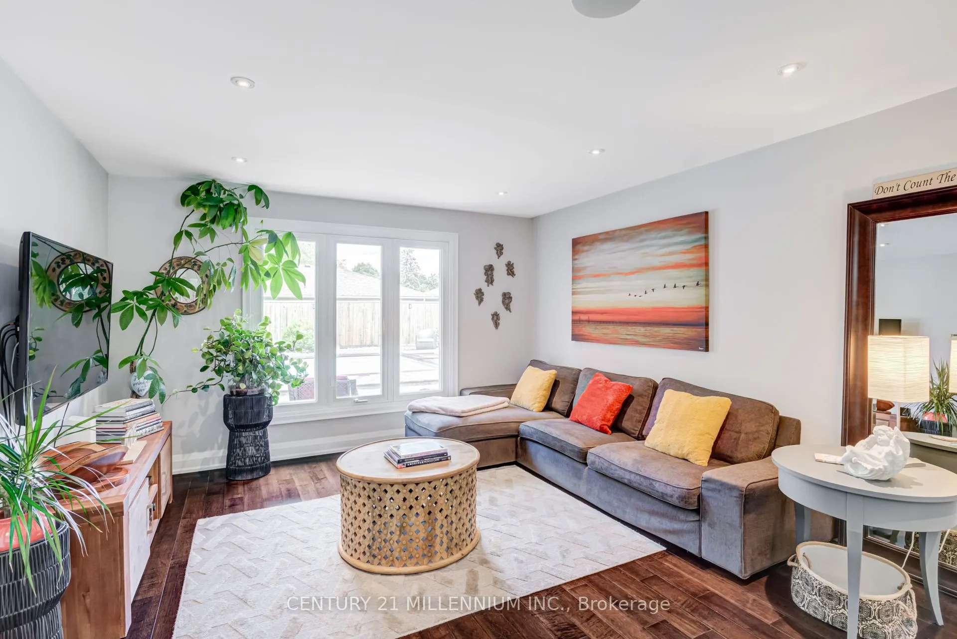 14 Greystone Crescent