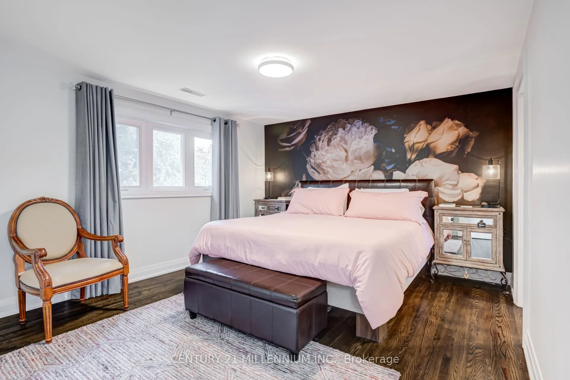 14 Greystone Crescent