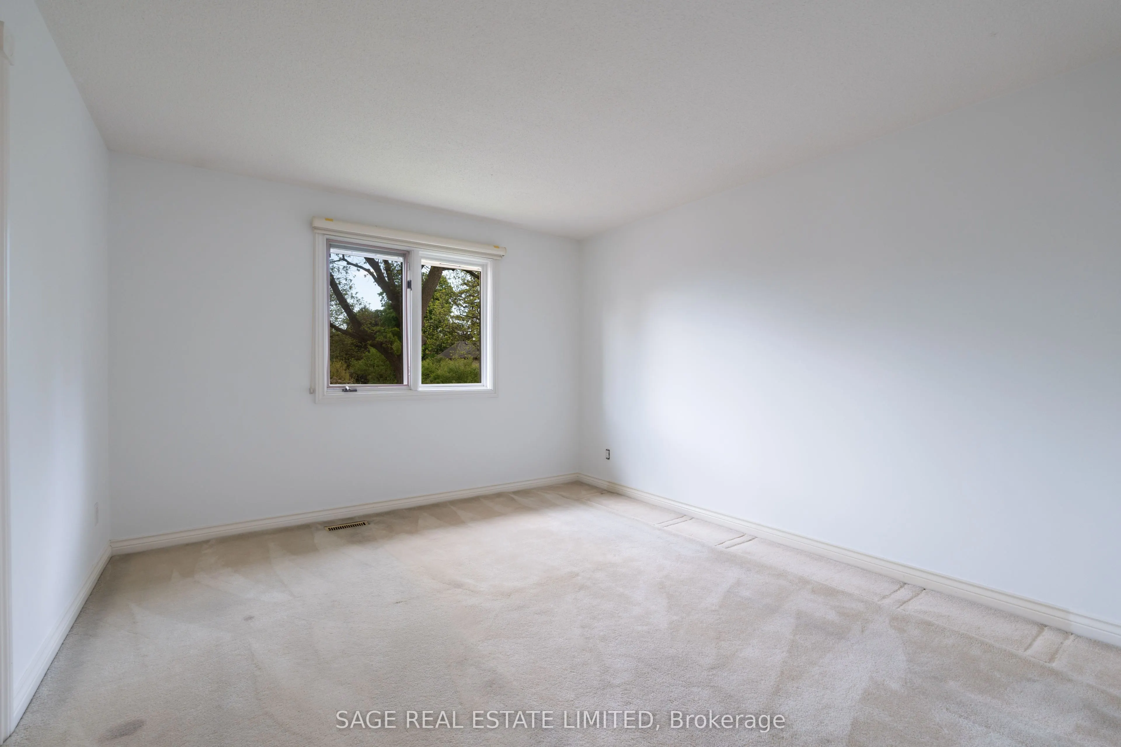 172 Burnhamthorpe Road