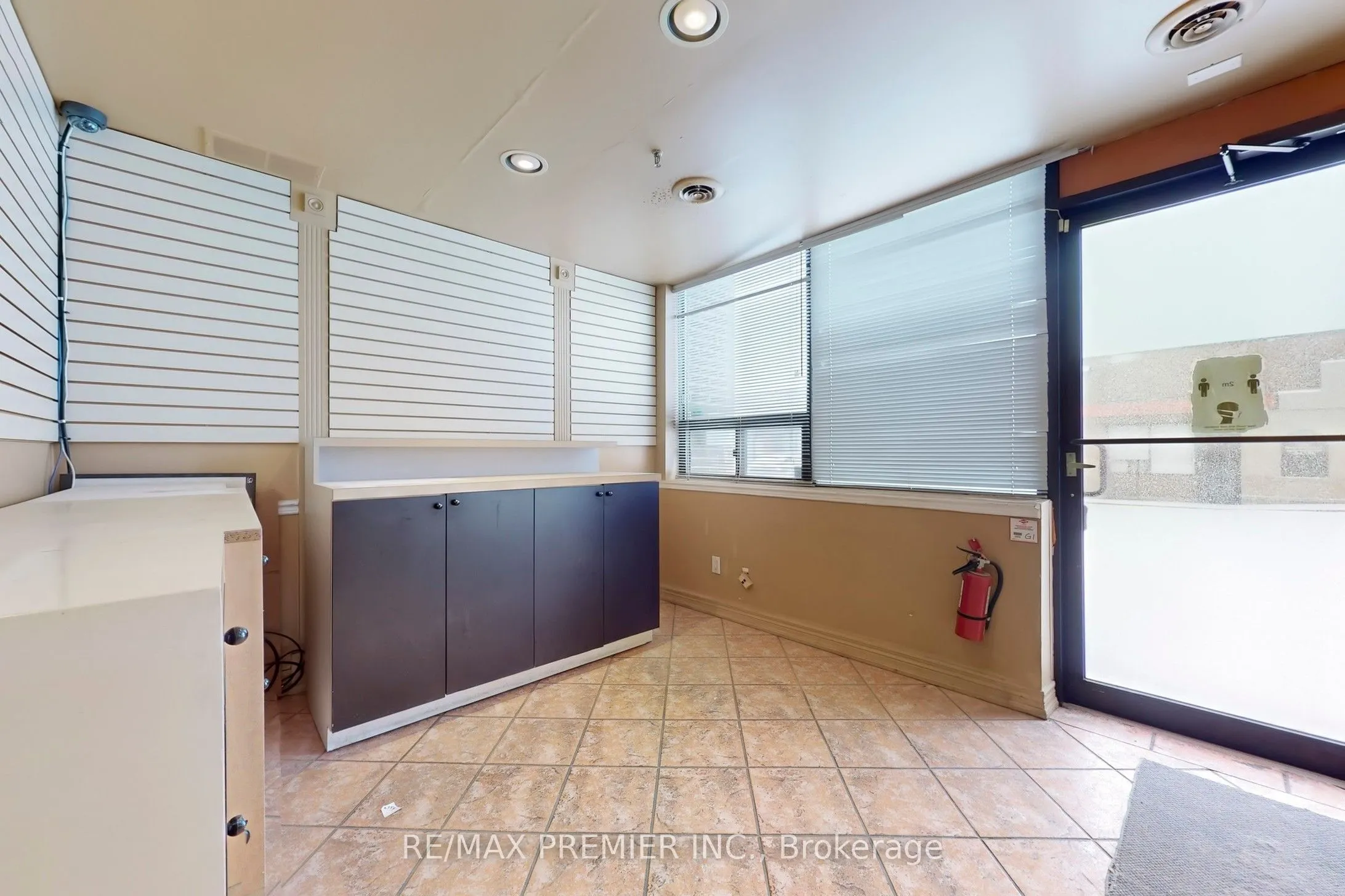 5484 Tomken Road, #17