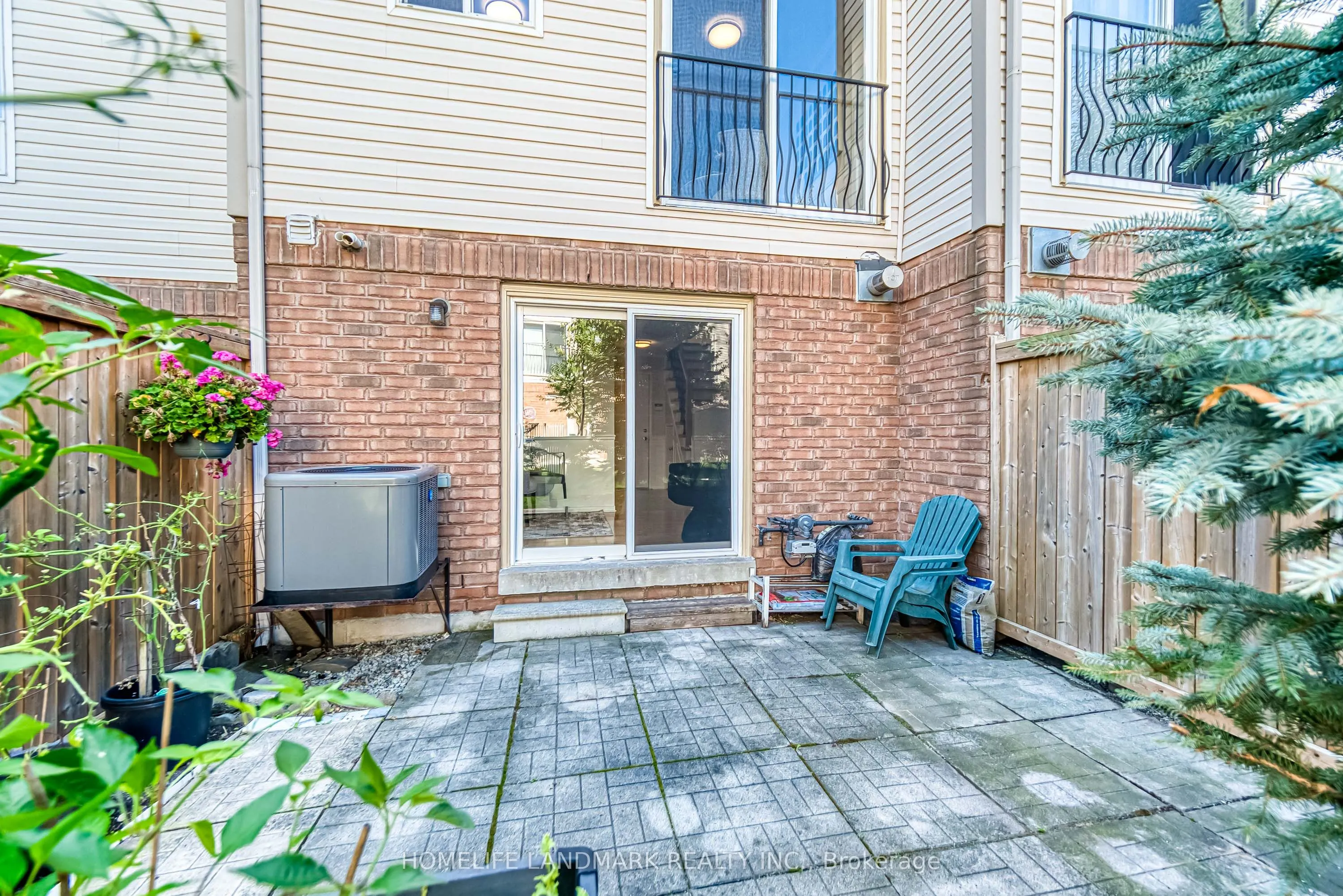 5055 Heatherleigh Avenue, #139