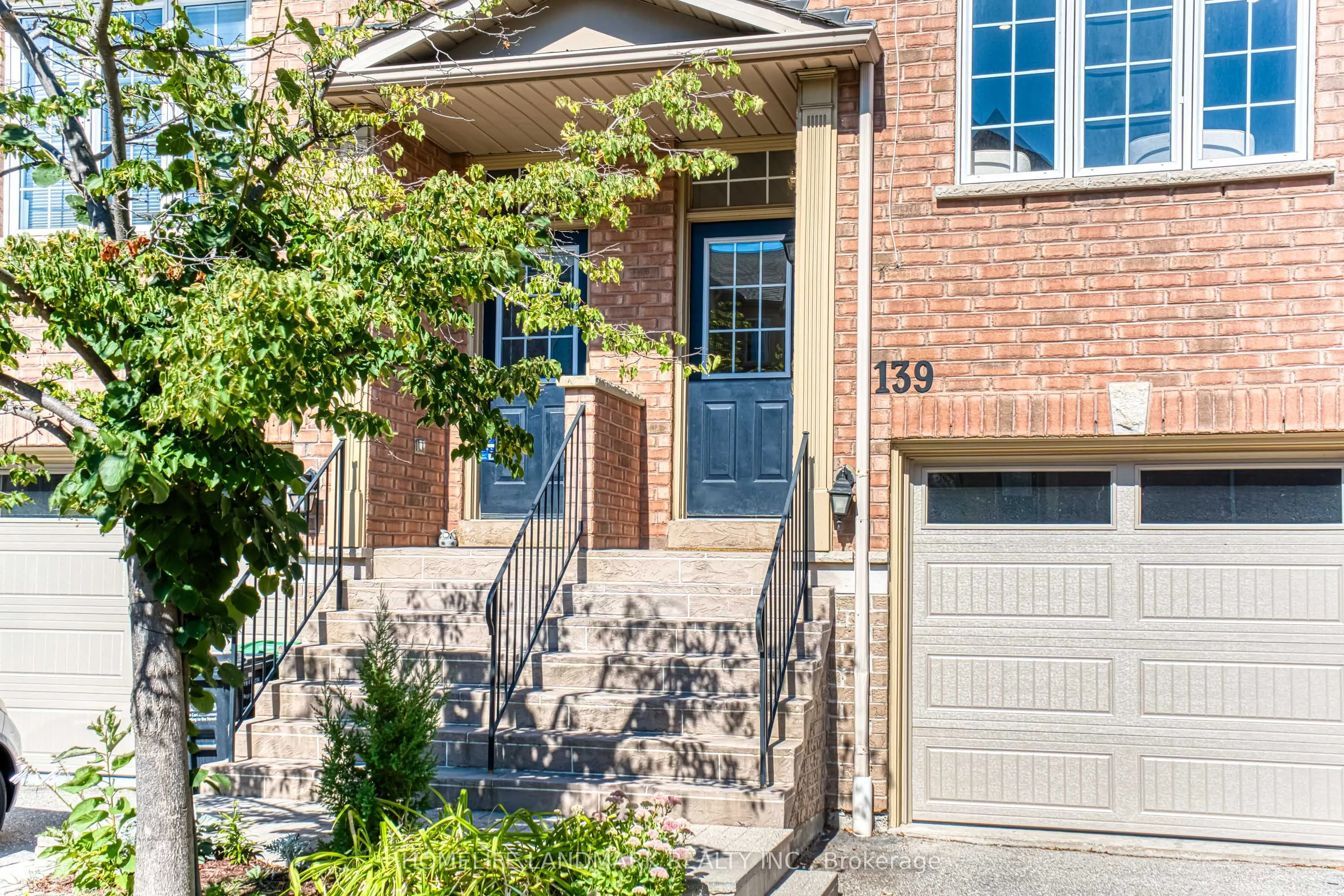 5055 Heatherleigh Avenue, #139
