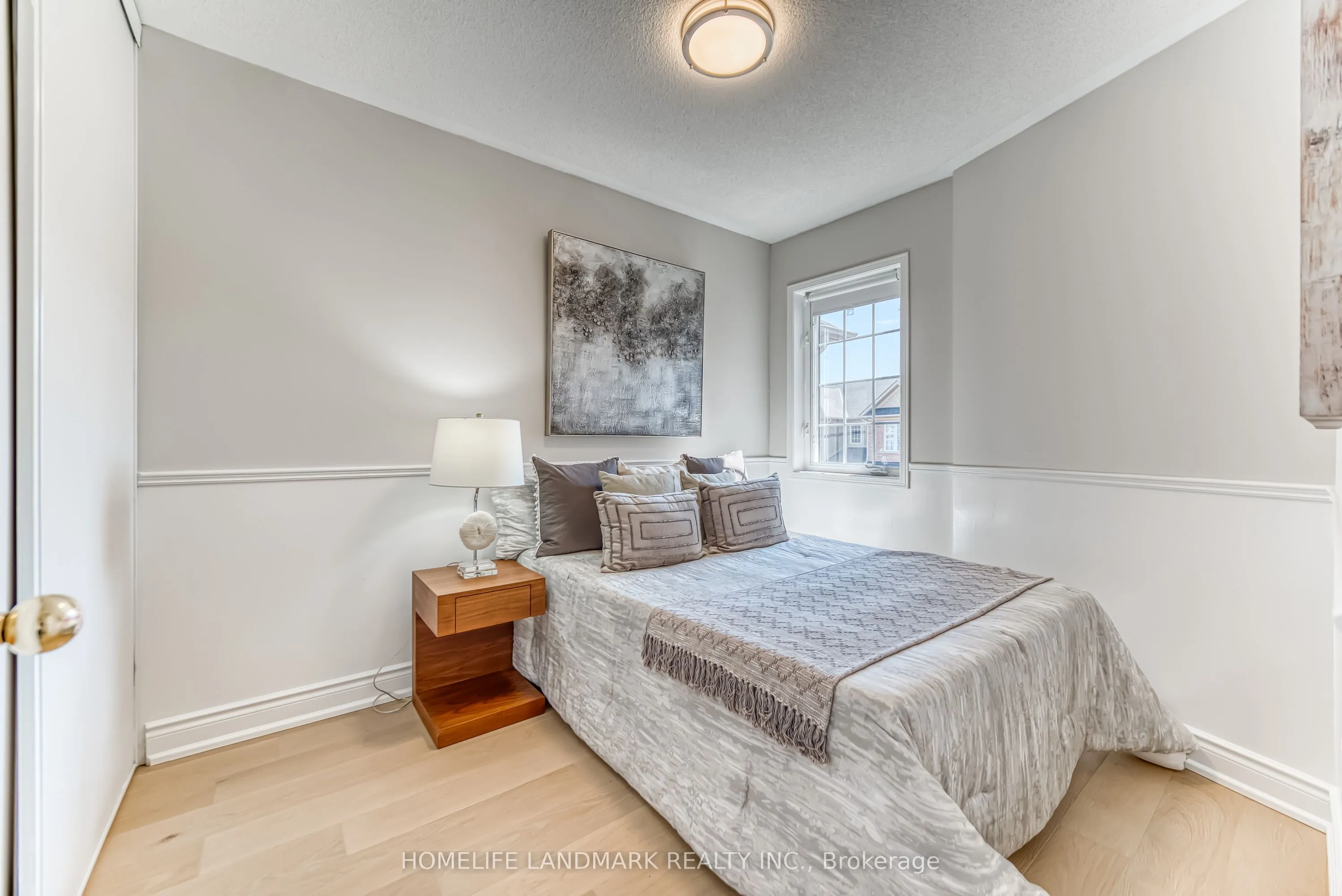 5055 Heatherleigh Avenue, #139