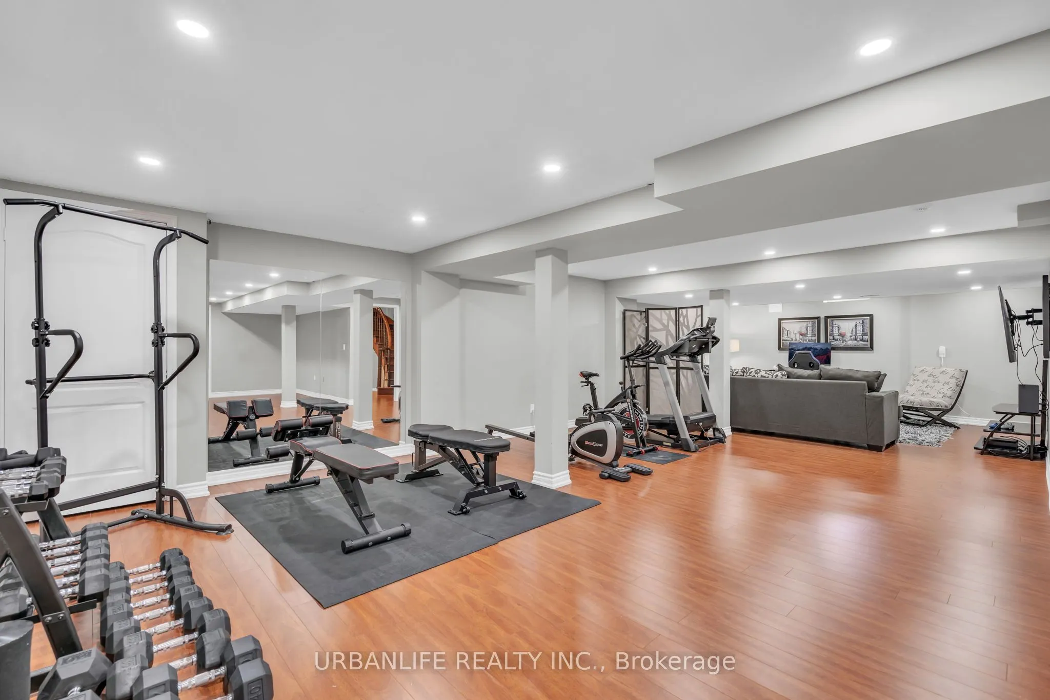 50 Lombardy Crescent