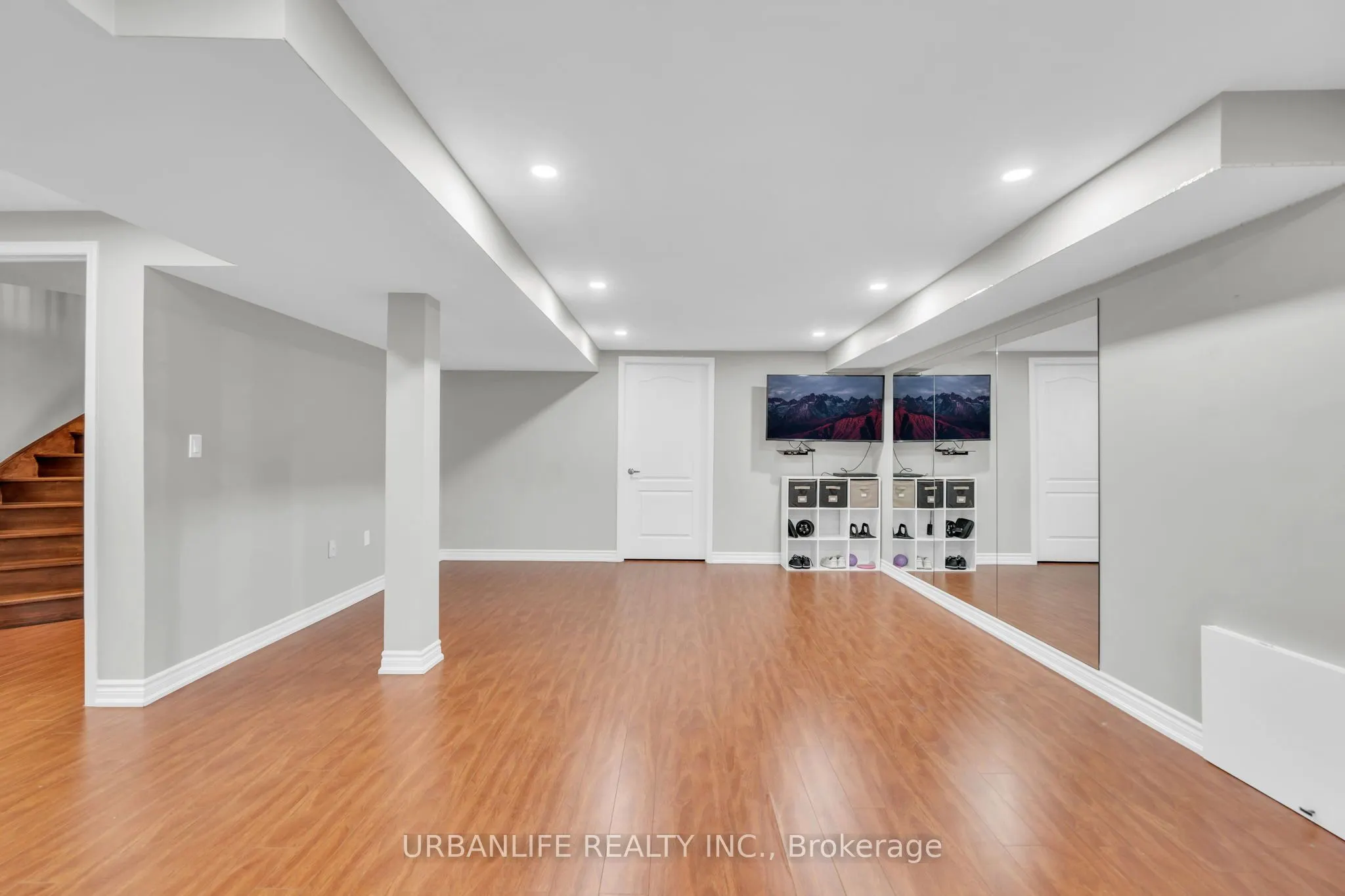 50 Lombardy Crescent