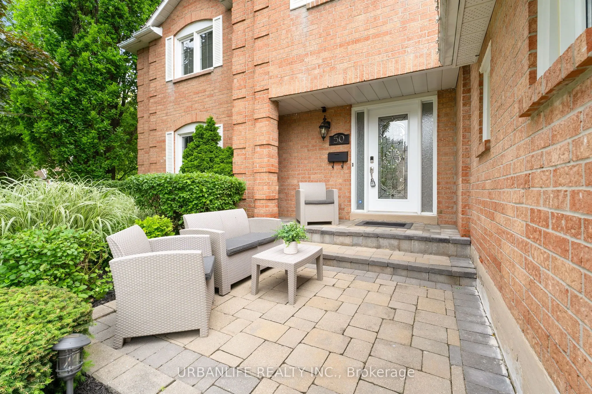 50 Lombardy Crescent