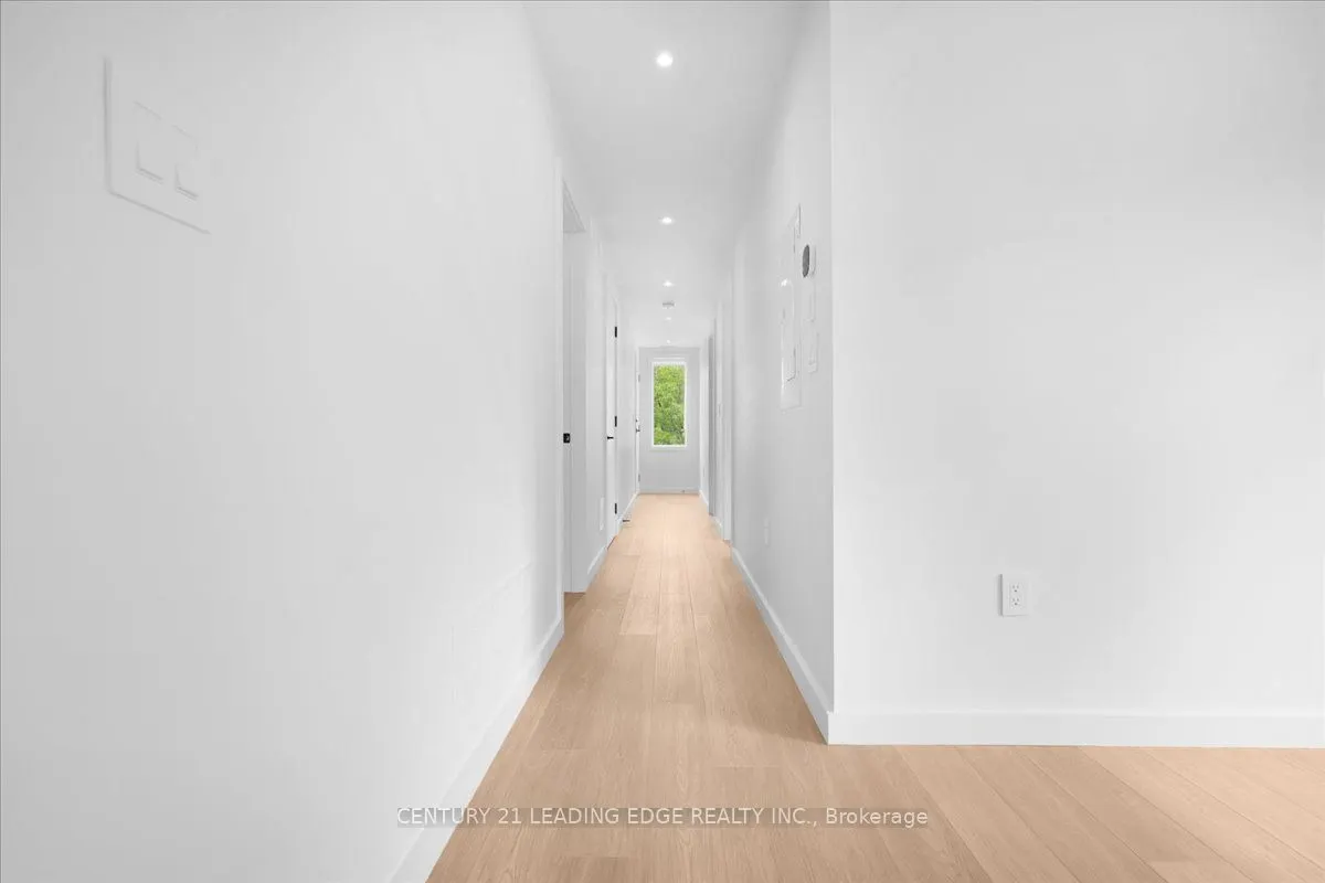 10 Summit Avenue, #3