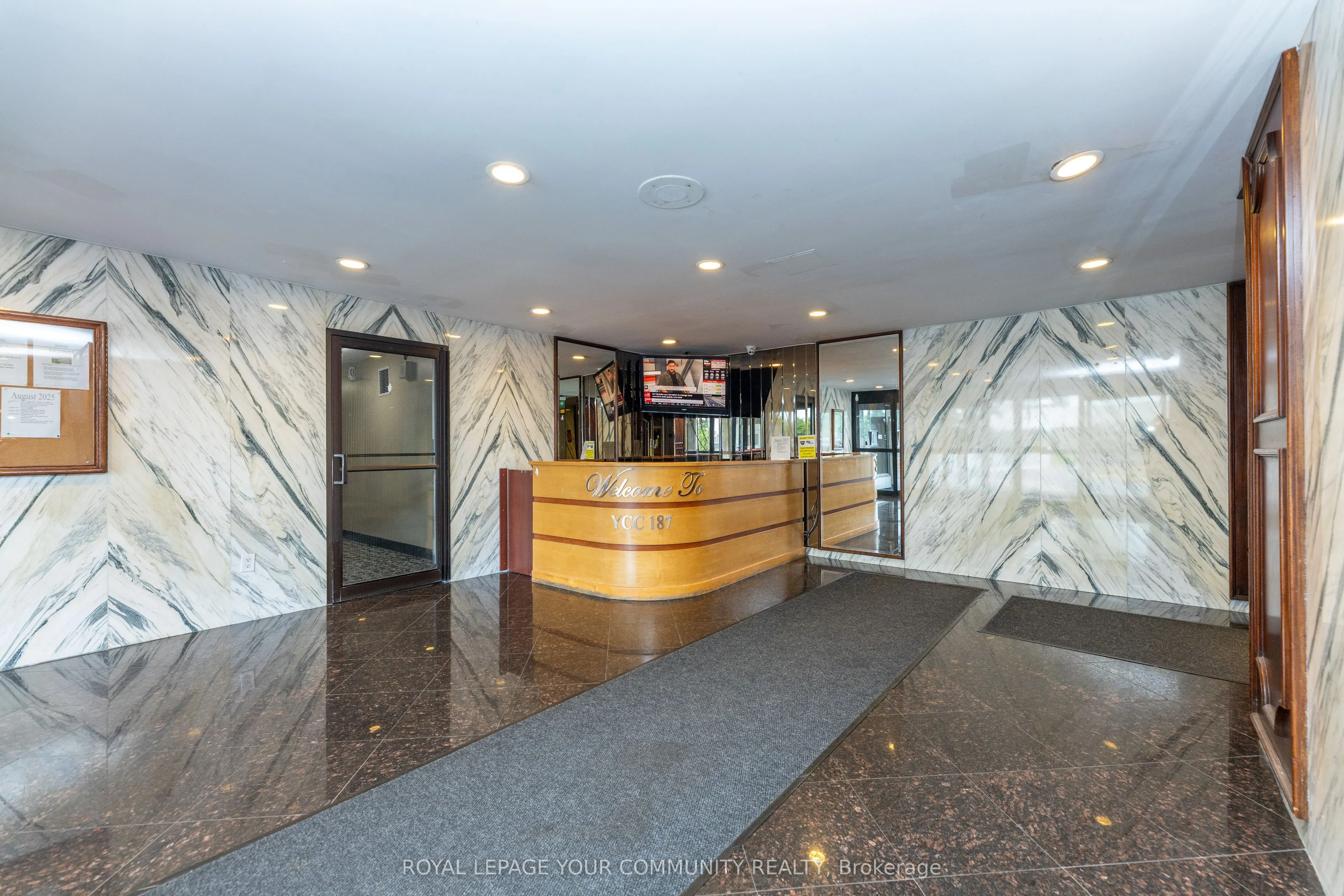 3390 Weston Road N, #901