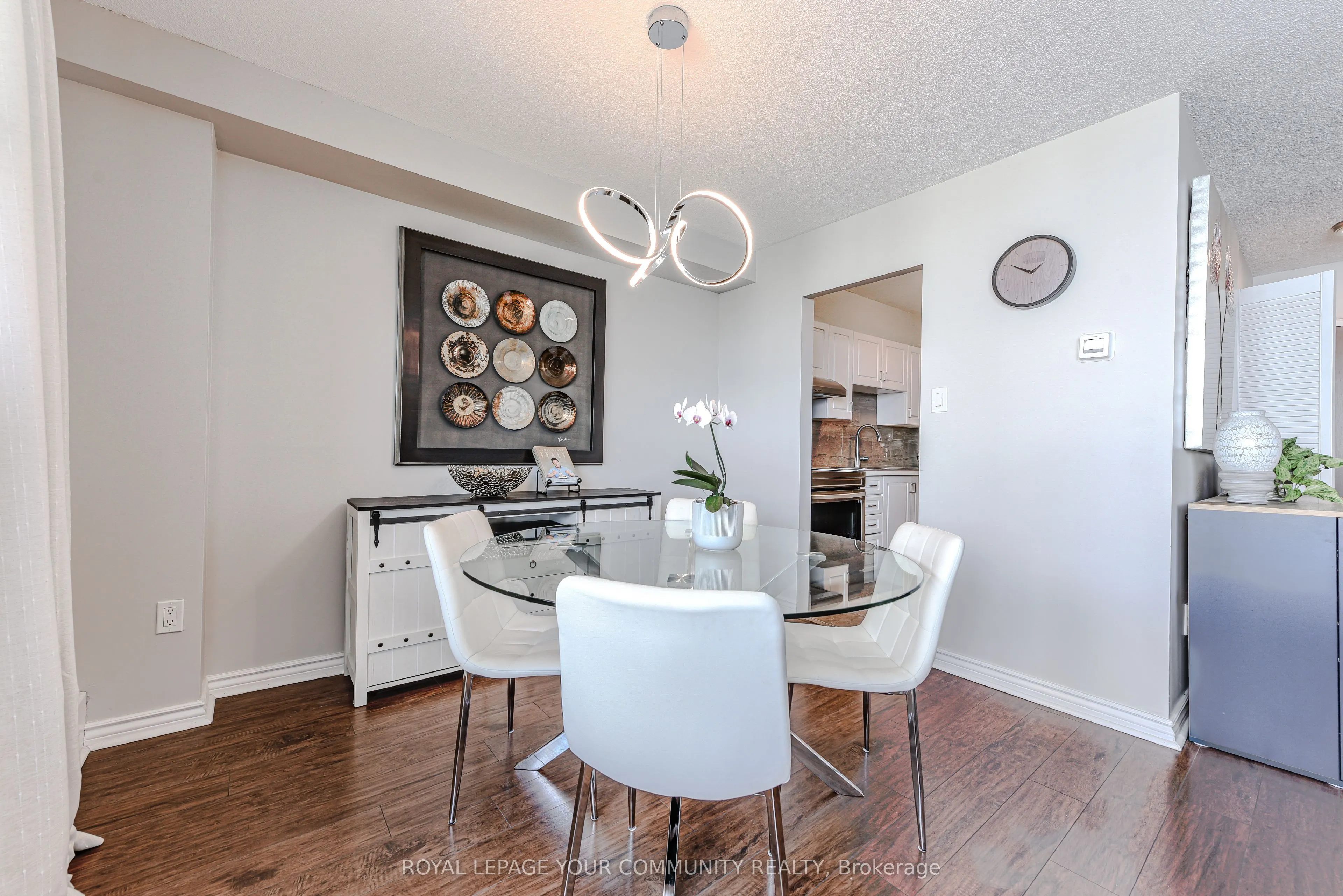 3390 Weston Road N, #901