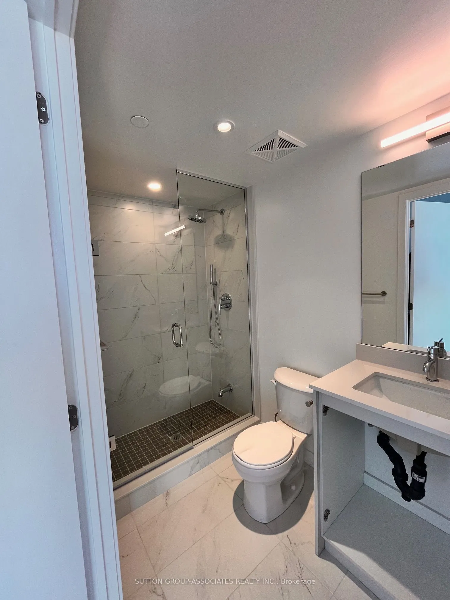 880 The Queensway, #708