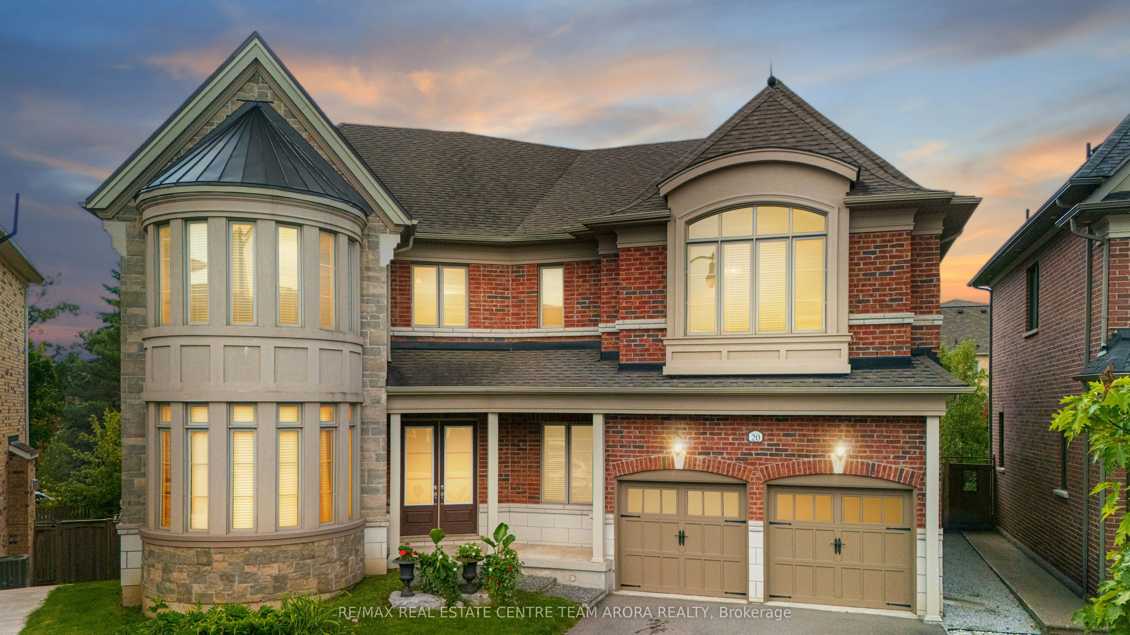 20 Hickory Ridge Court