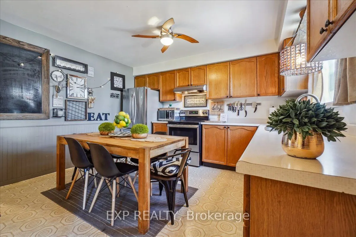 7 Rosset Valley Court