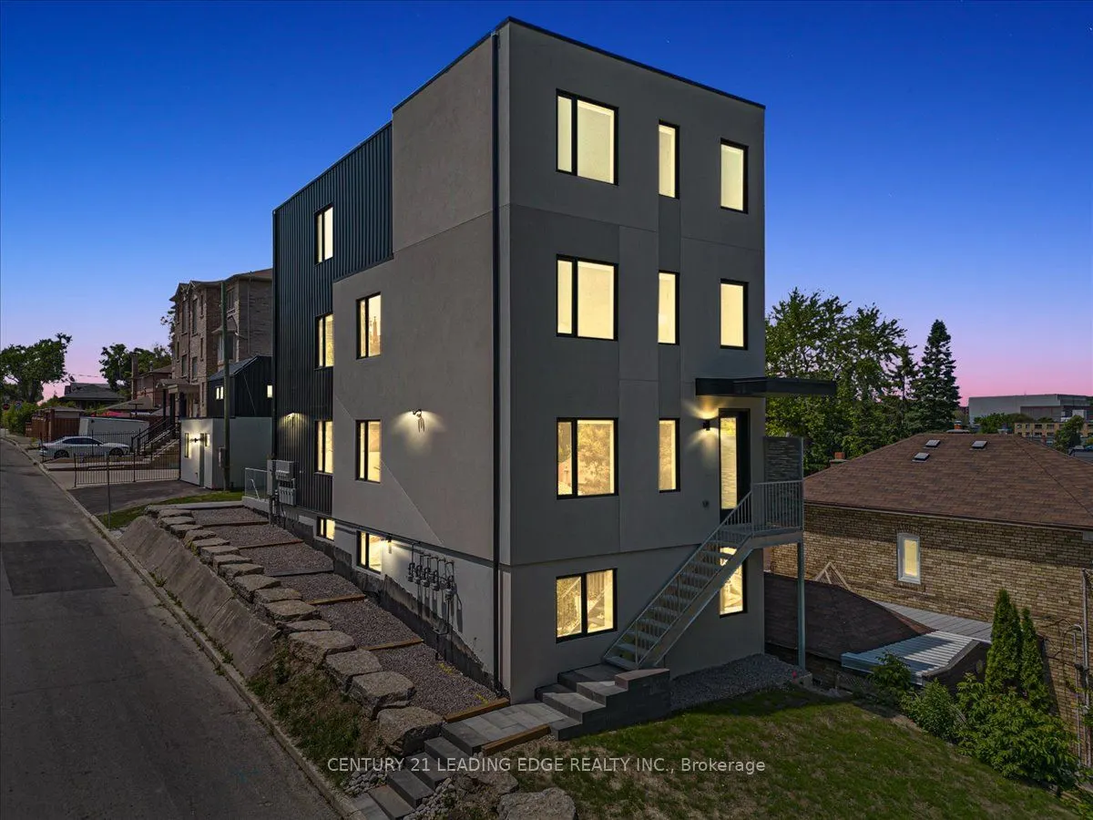 10 Summit Avenue, #4