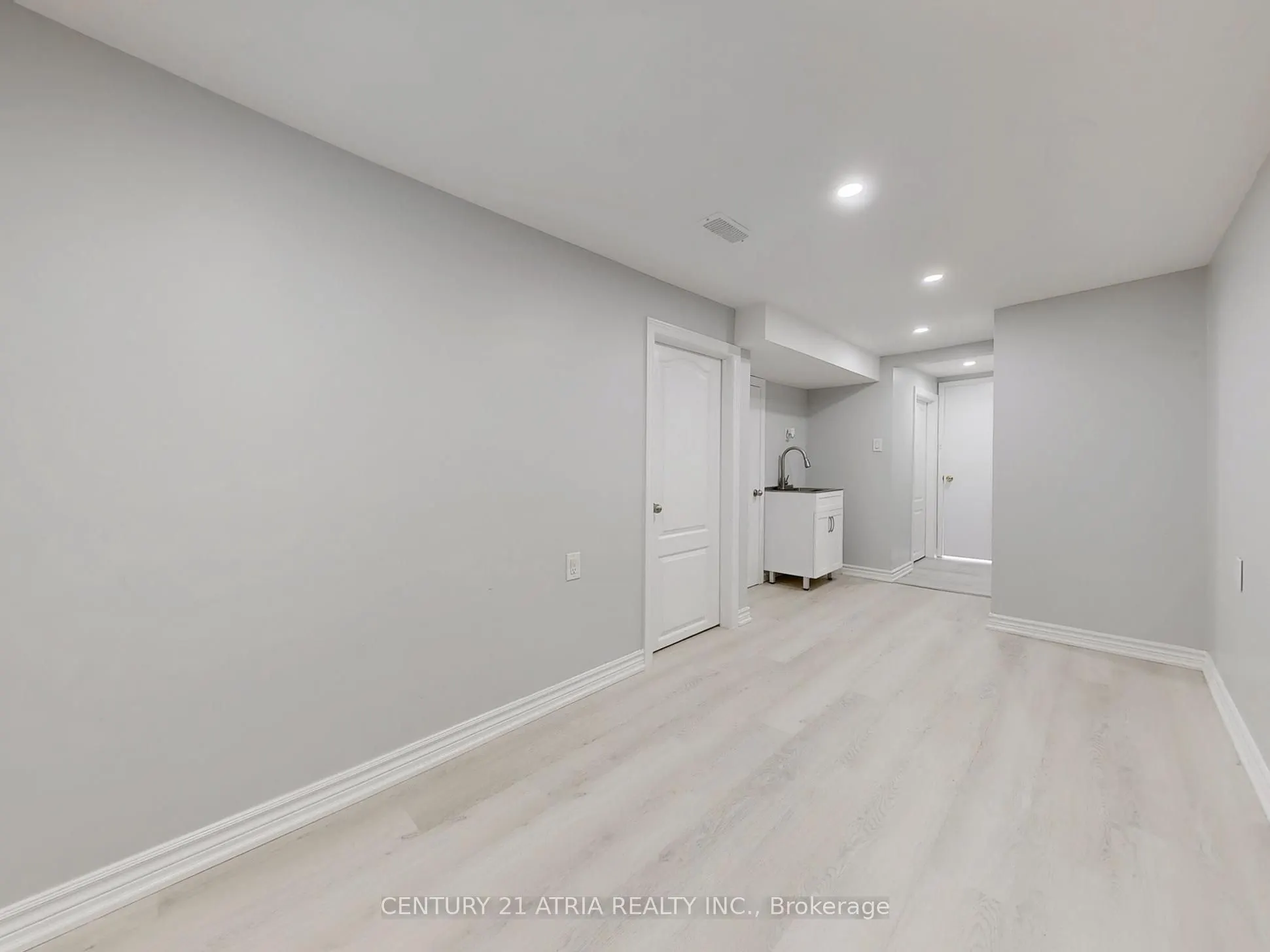 32 Sentinel Road, #8