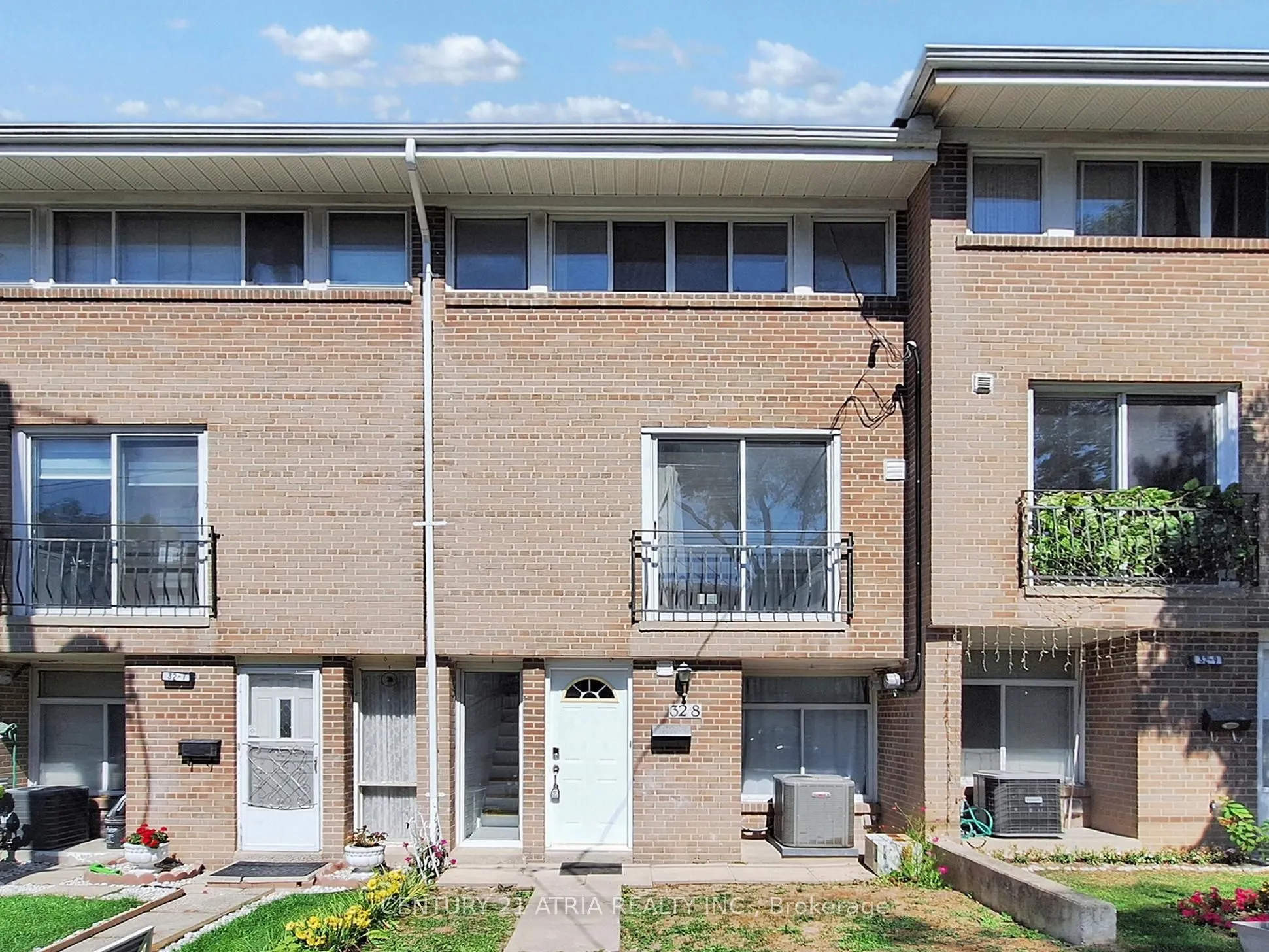 32 Sentinel Road, #8