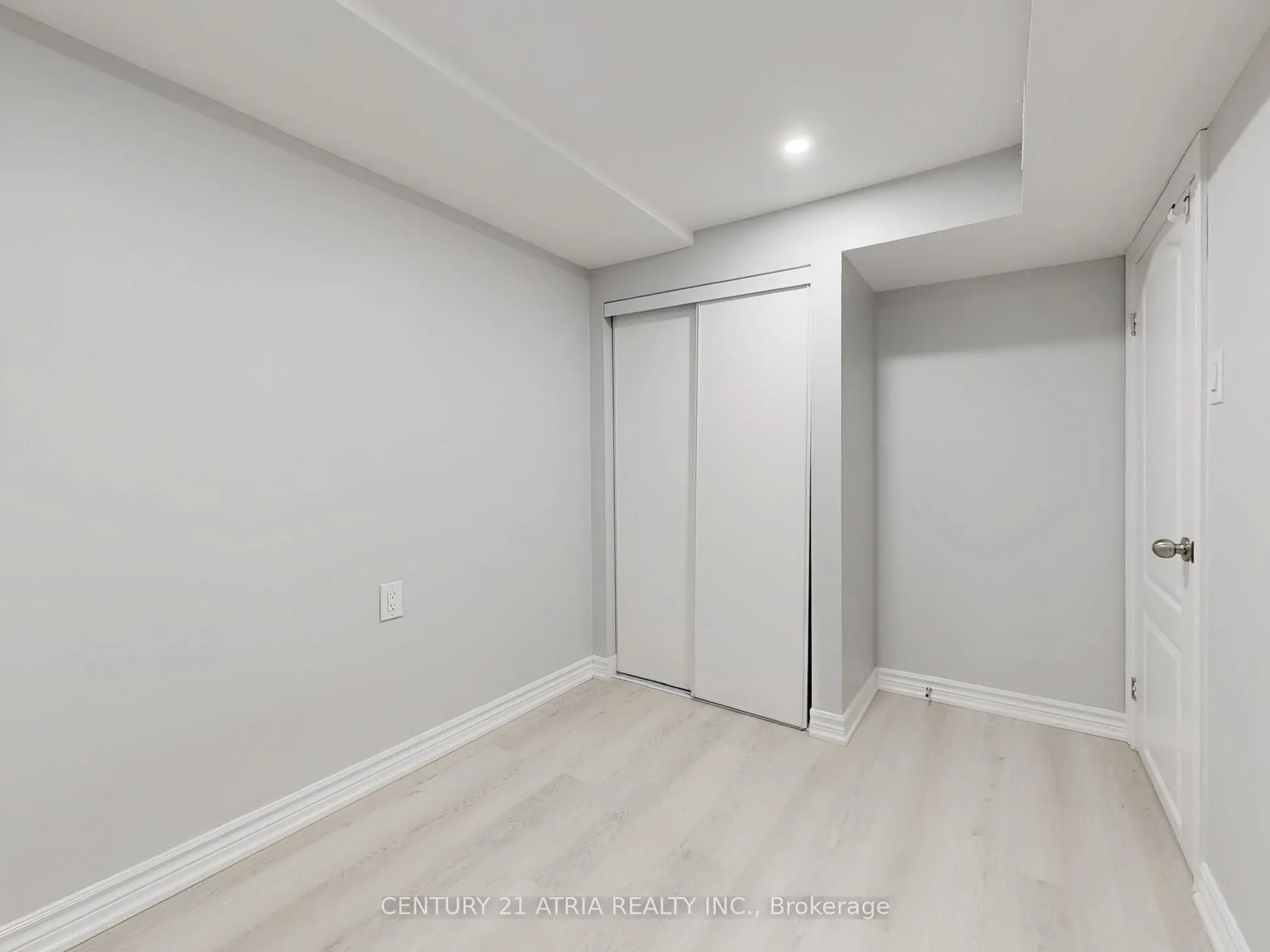 32 Sentinel Road, #8