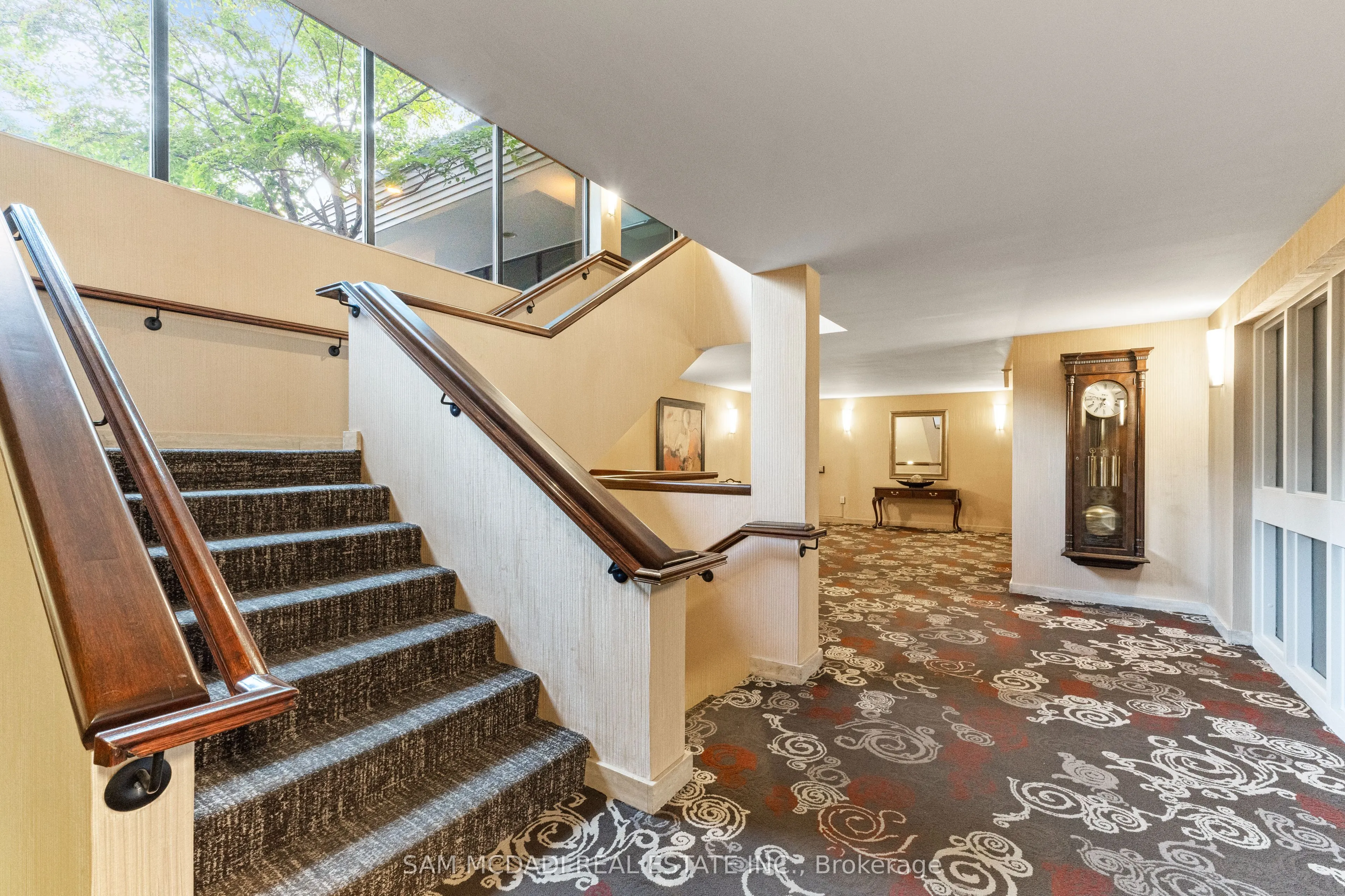 1400 Dixie Road, #401